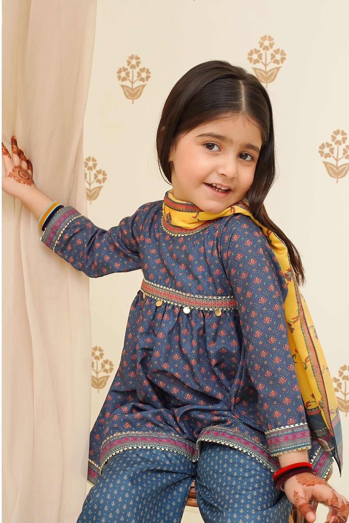 Swiss Lawn Digital Printed 3 Pc Suit - Wear Ochre