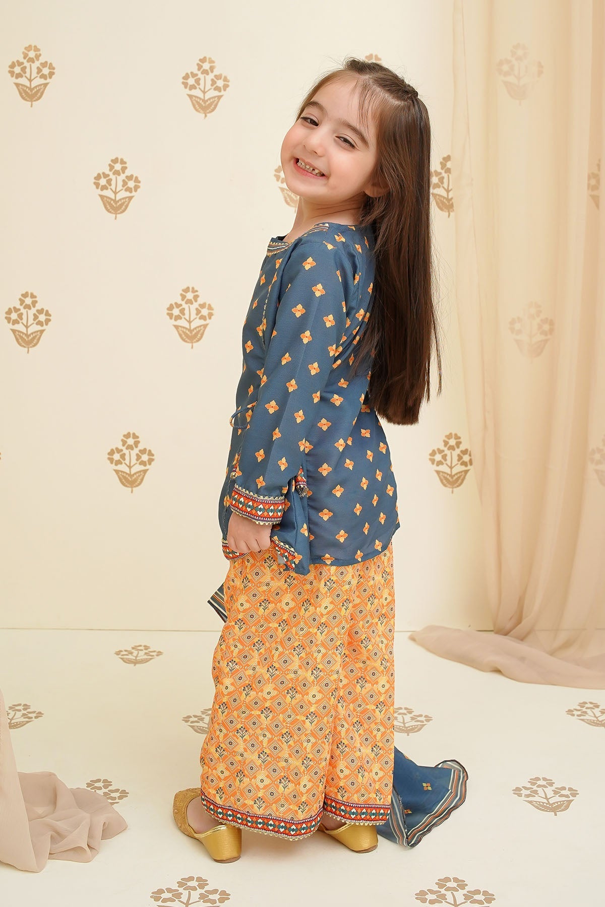Ochre Clothing Toddlers Eastern Swiss Lawn Digital Printed 3 Pc Suit