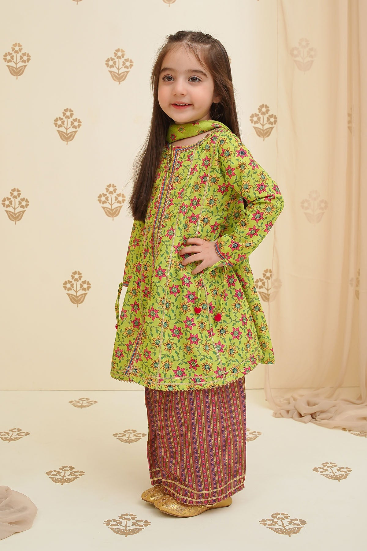 Swiss Lawn Digital Printed 3 Pc Suit - Wear Ochre