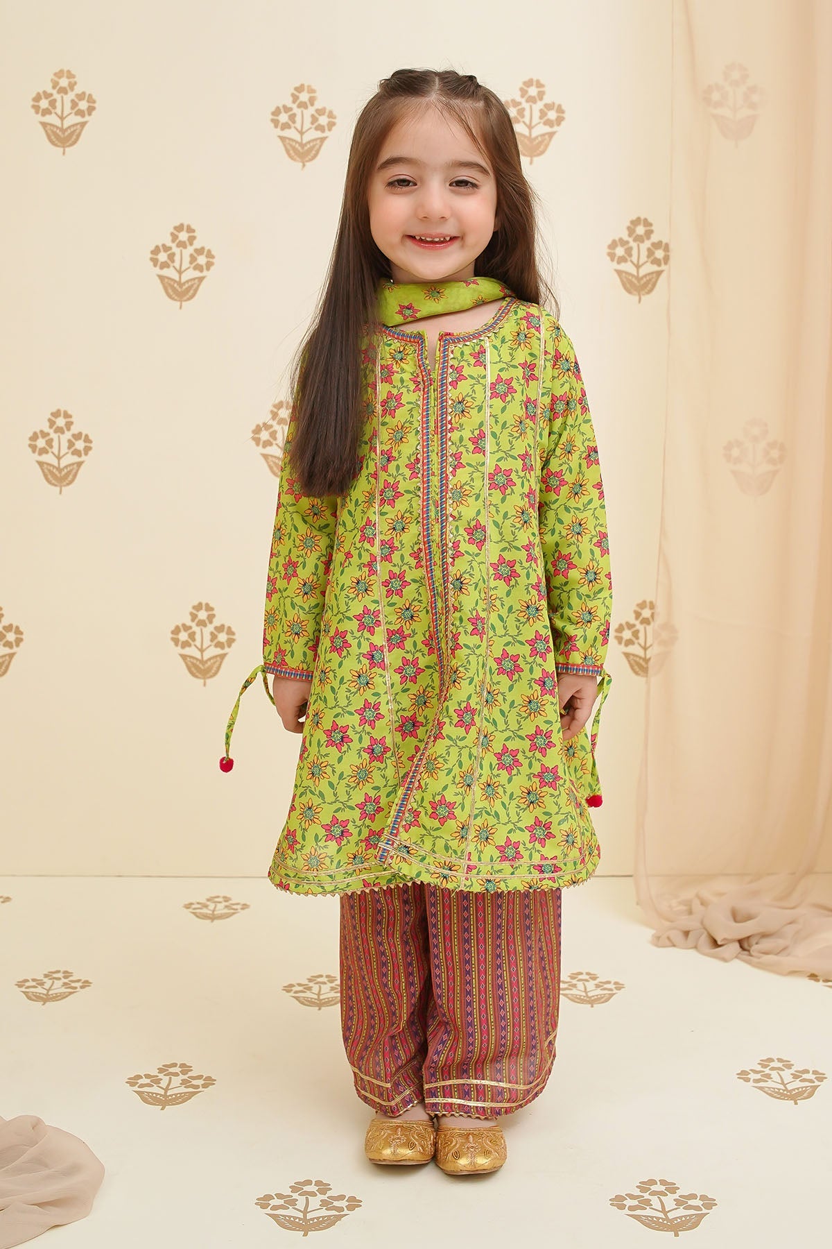 Swiss Lawn Digital Printed 3 Pc Suit - Wear Ochre