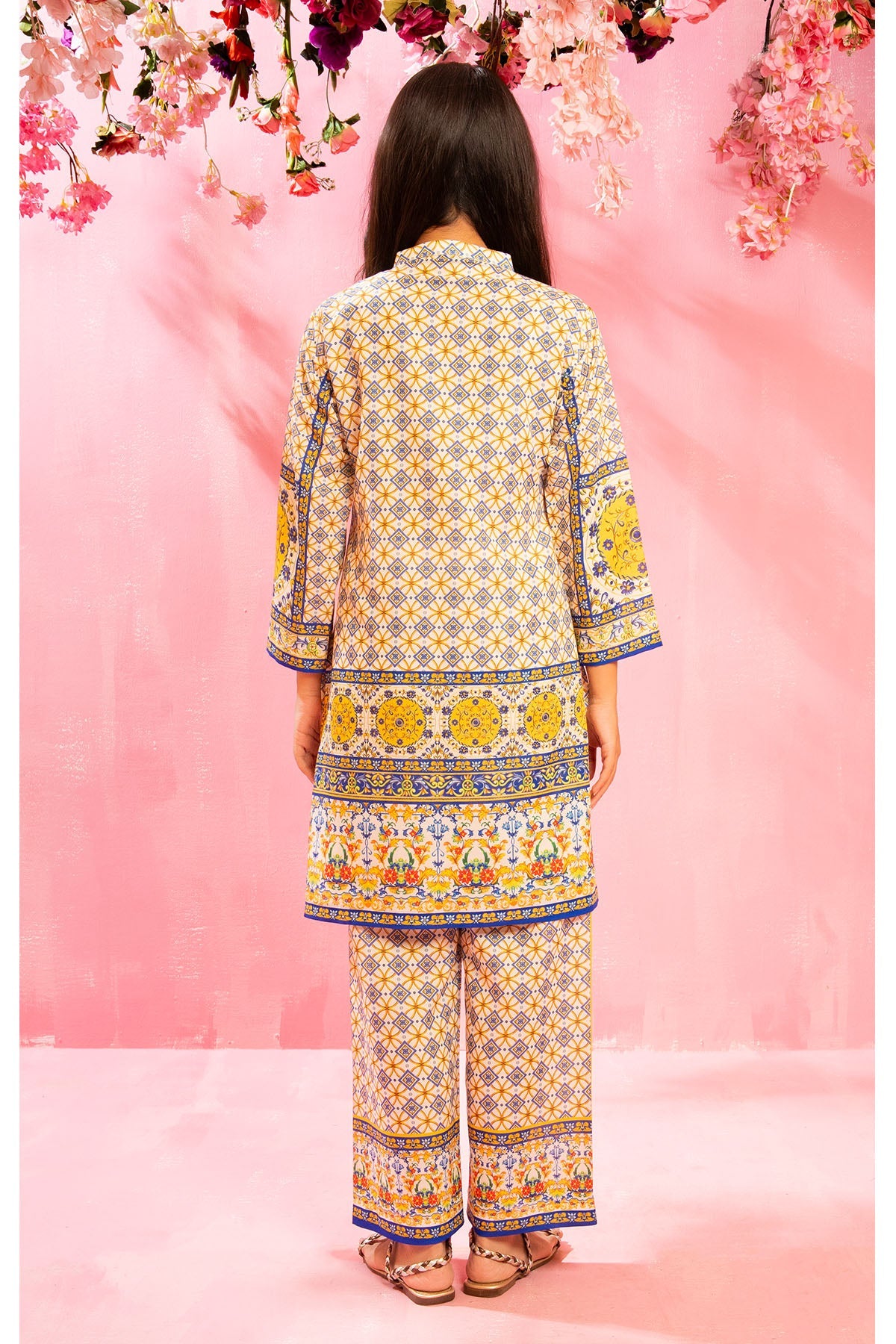 Ochre Clothing Swiss Lawn Digital Printed 2 Pc Suit
