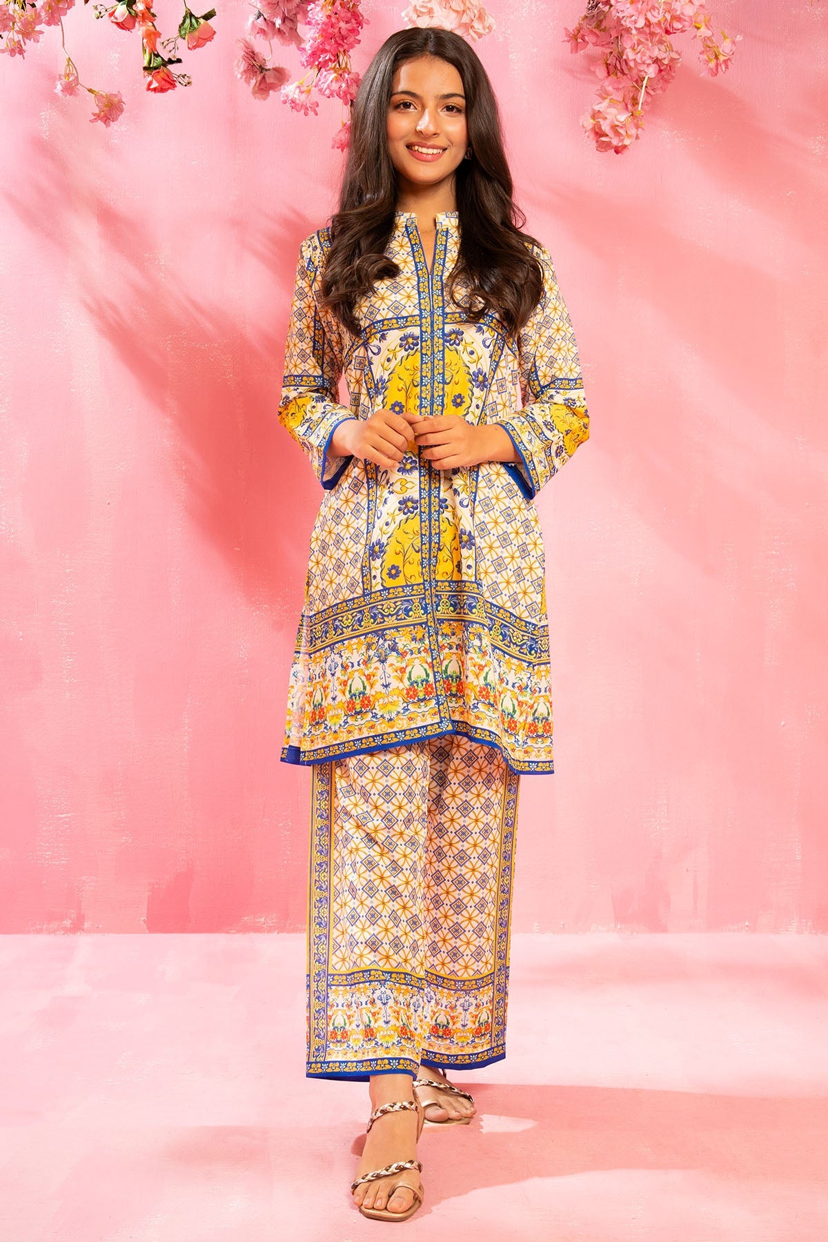 Ochre Clothing Swiss Lawn Digital Printed 2 Pc Suit