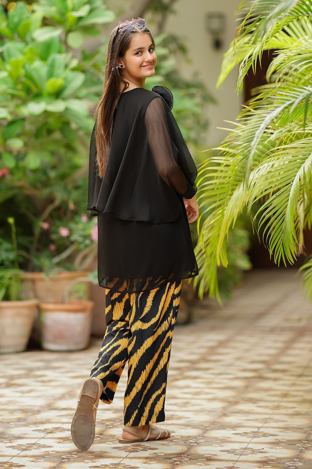 Ochre Clothing Chiffon Embellished 2 Pc Suit