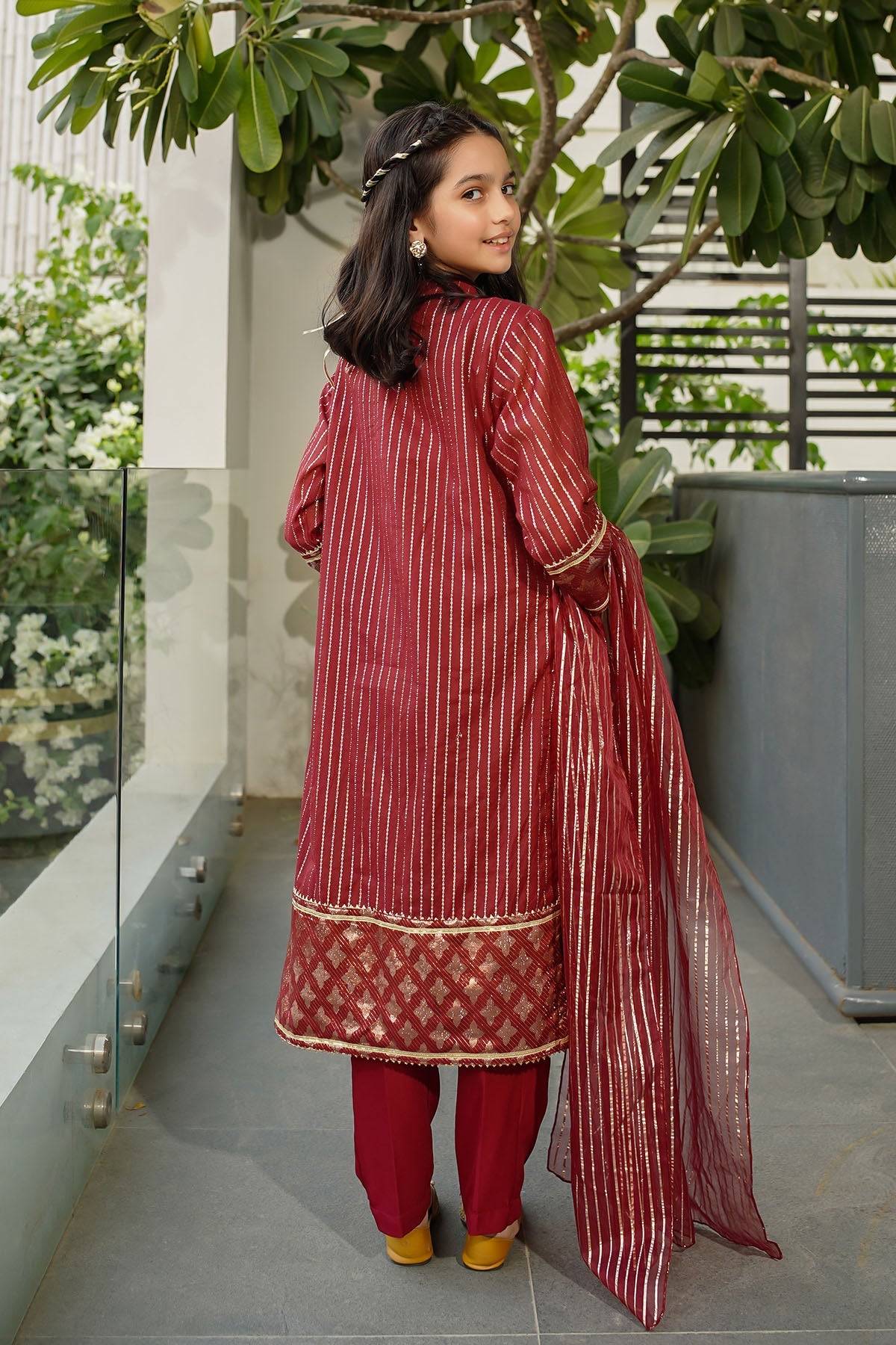 Ochre Clothing Zari Jacquard Hand Adda Work 3 Pc Suit Collection'2025-SHD-12