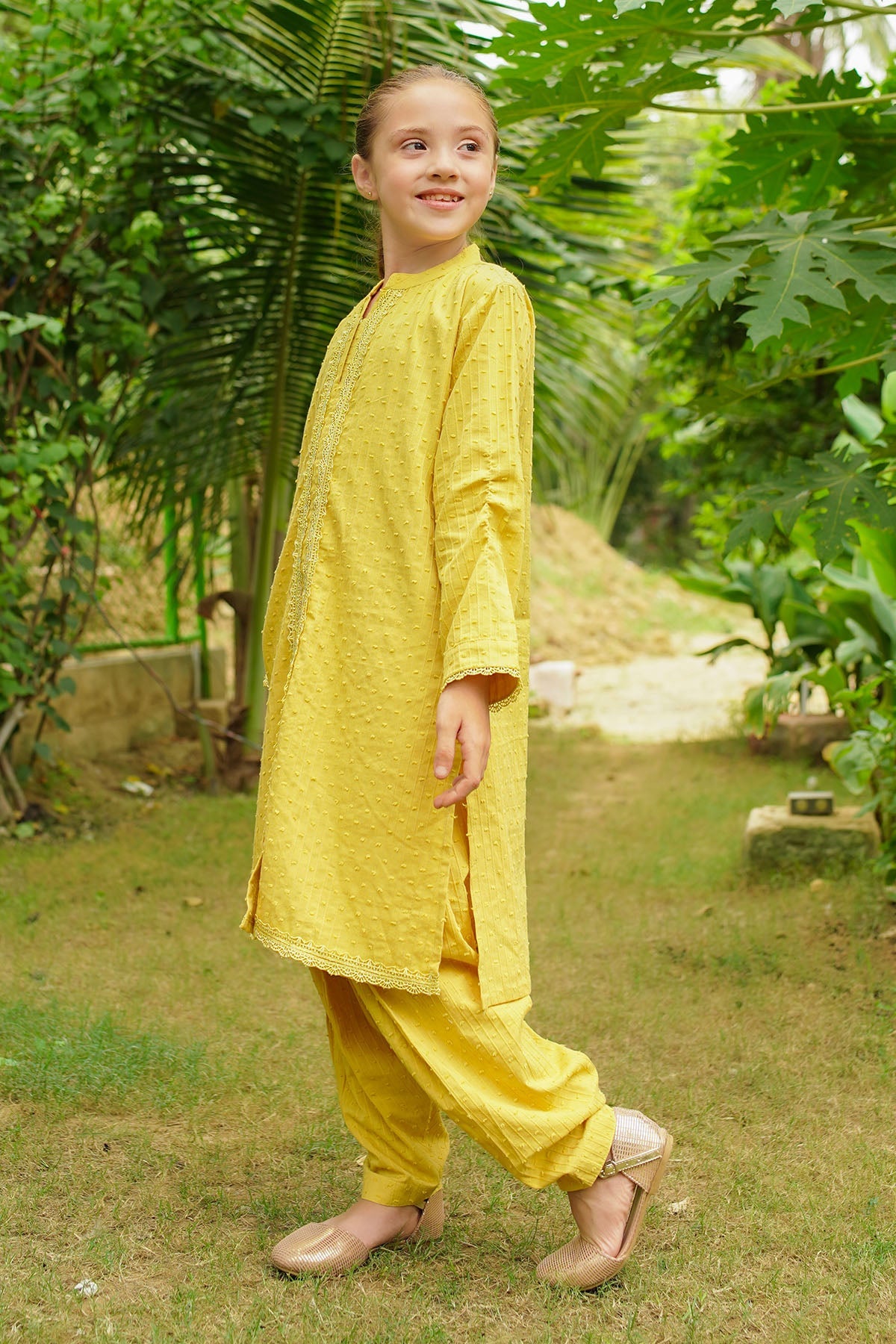 Ochre Clothing Cotton Broshia 2 Pc Suit Collection'2025