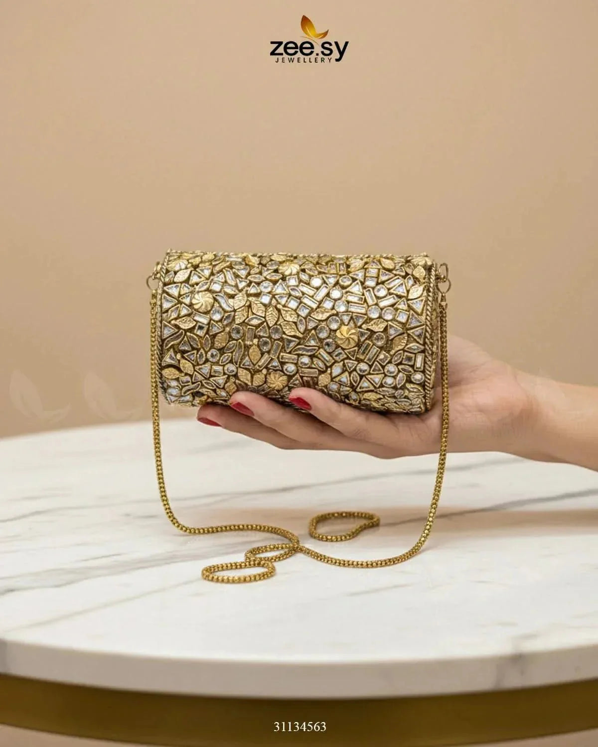 Rich Leaf Vine Clutch Bag