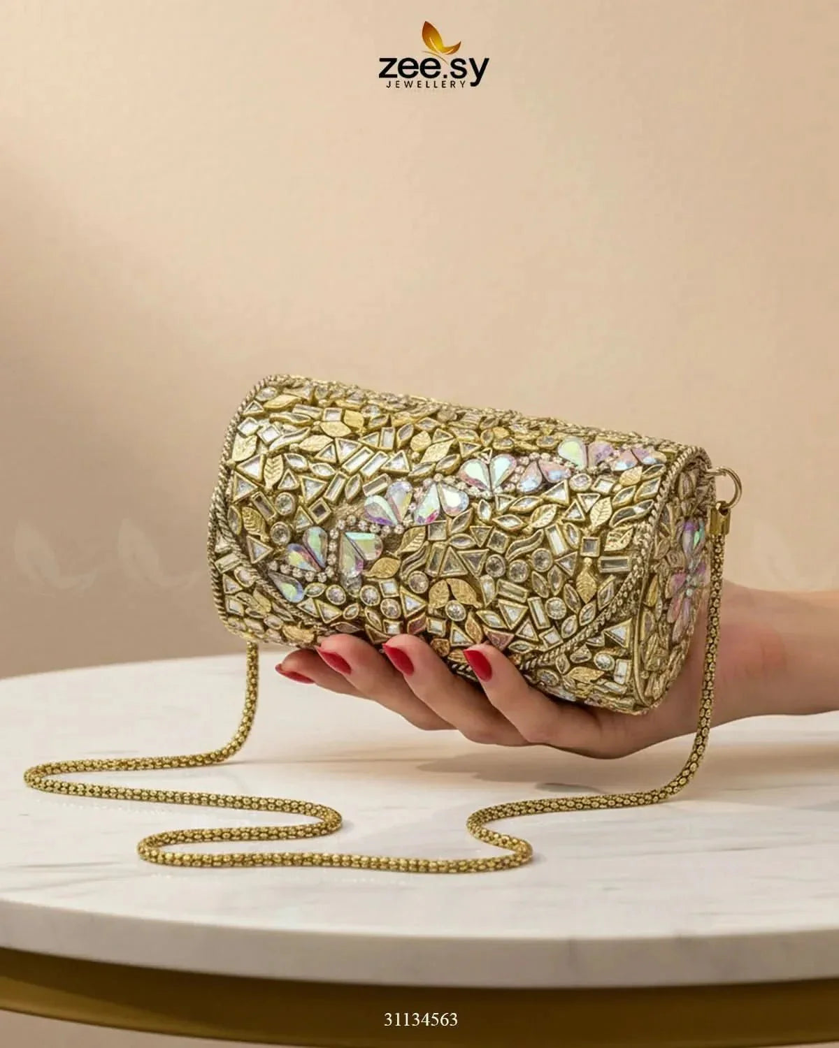 Rich Leaf Vine Clutch Bag