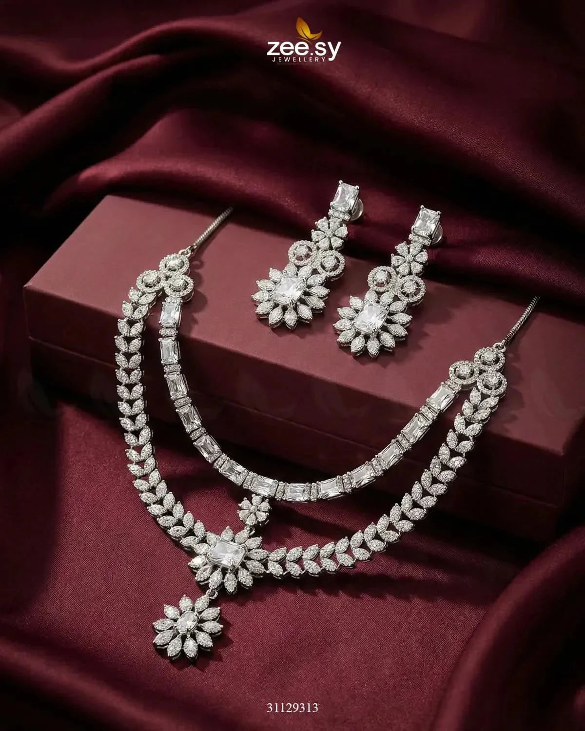 Winter Leaf Crystal Necklace Set