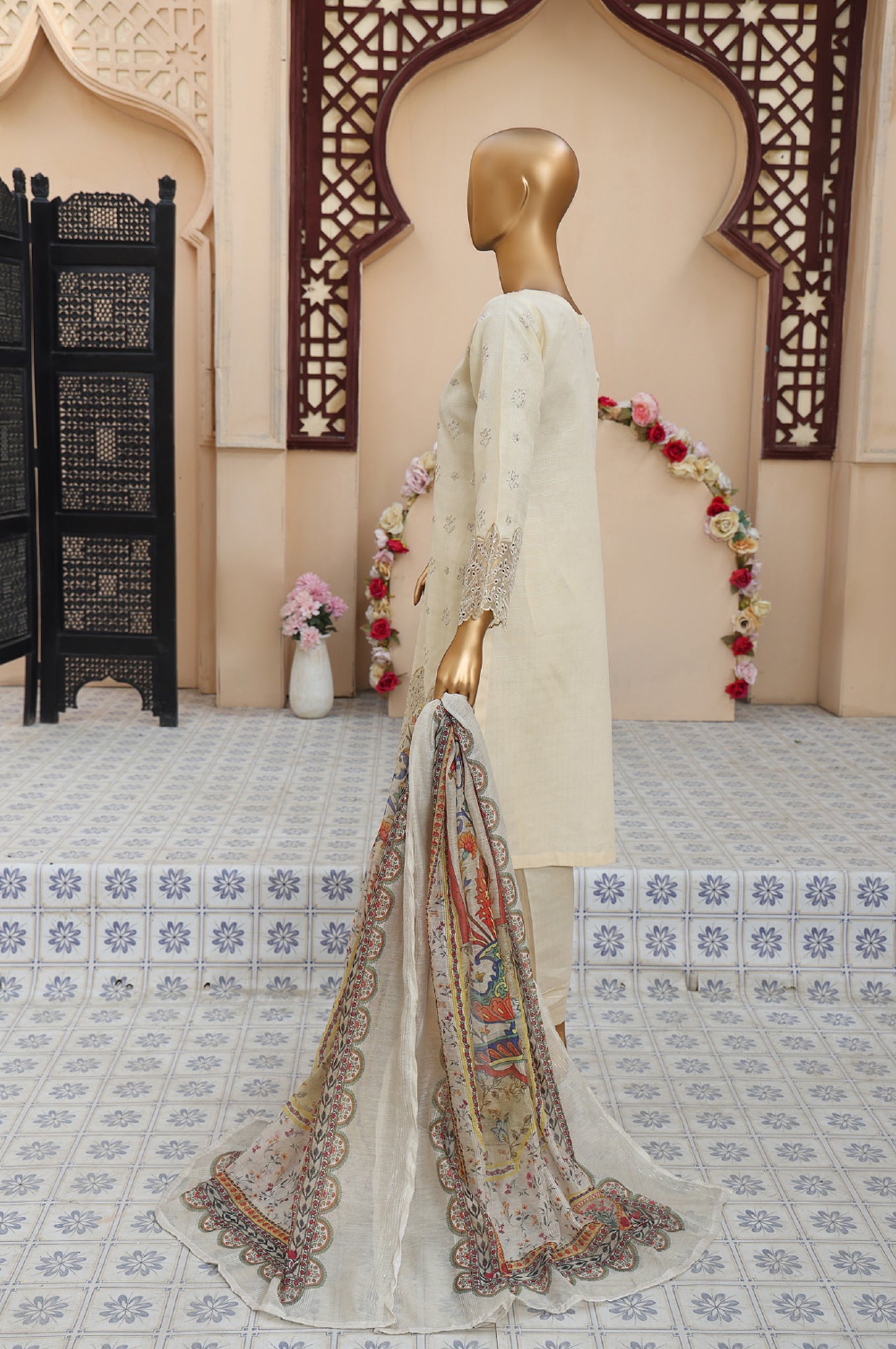 Sumi Stitched 3 Piece Emb Stiff Cotton Collection'2025-SEC-08-Off White