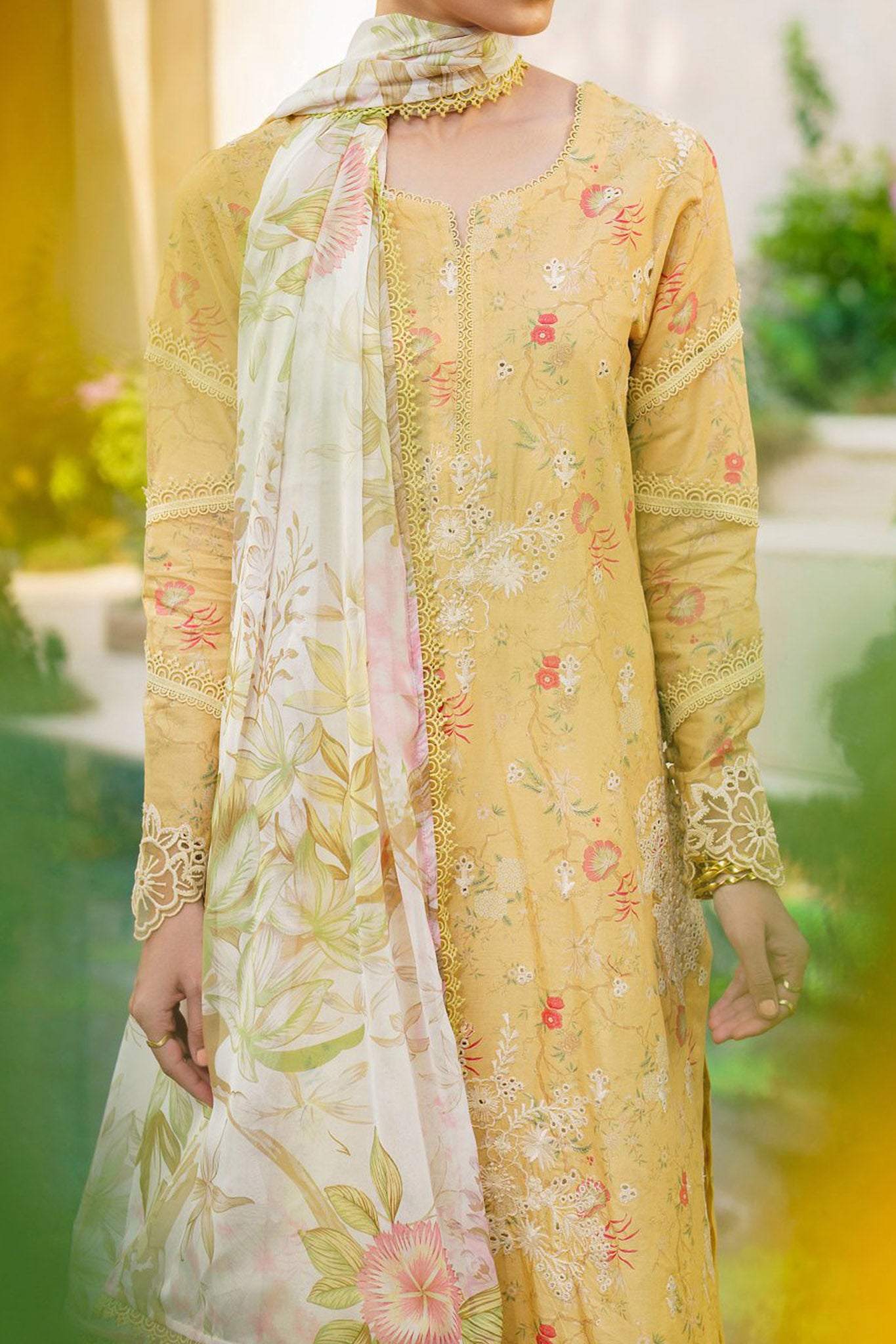 Iznik Unstitched 3 Piece Festive Embroidered Lawn Collection'2024-SFL-09