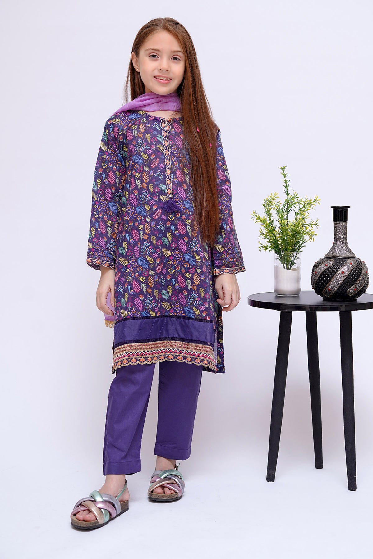 Shanzey Stitched 3 Piece Mid Summer Emb Lawn Collection'2024-SHK-2802