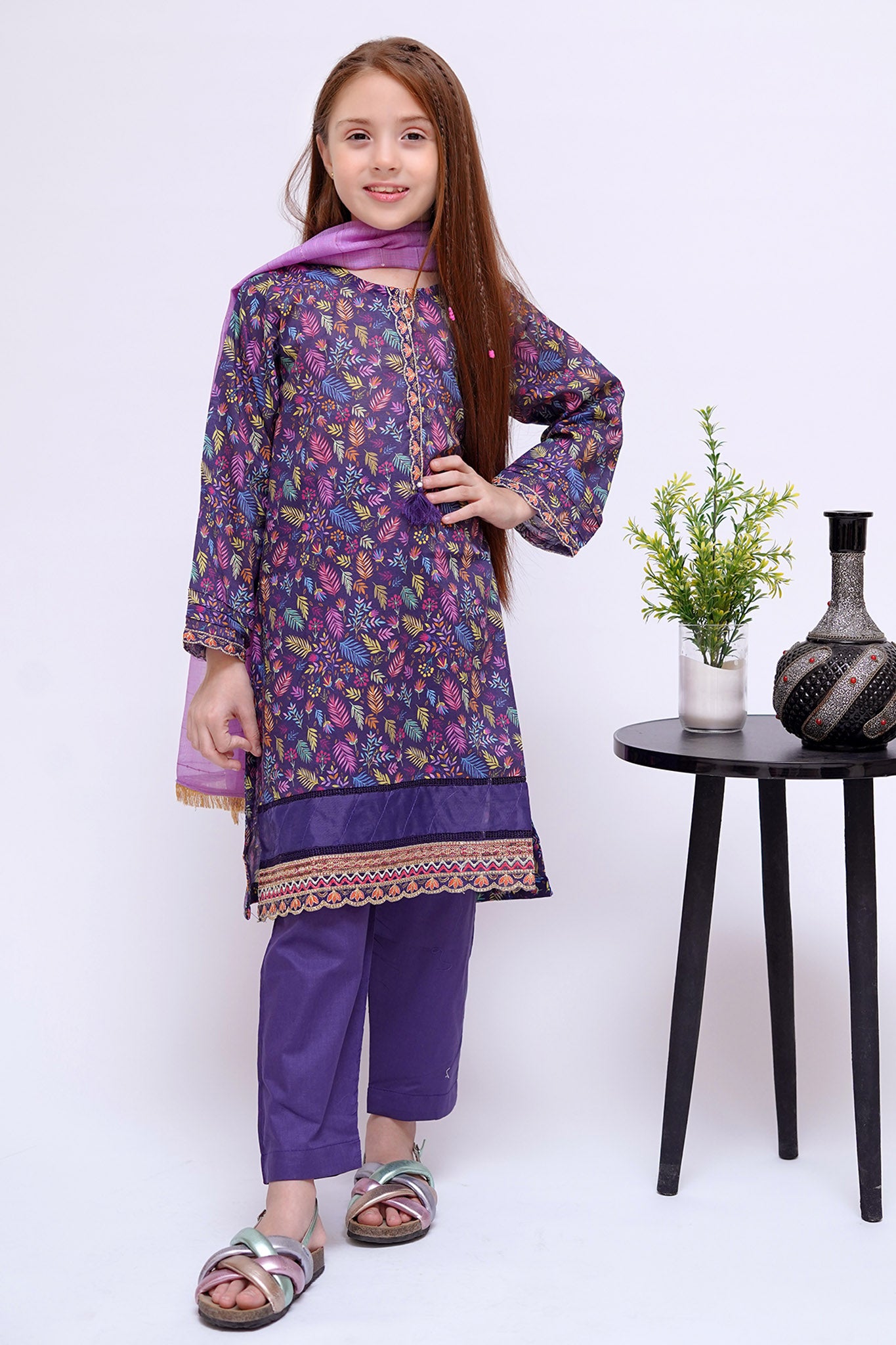 Shanzey Stitched 3 Piece Mid Summer Emb Lawn Collection'2024-SHK-2802