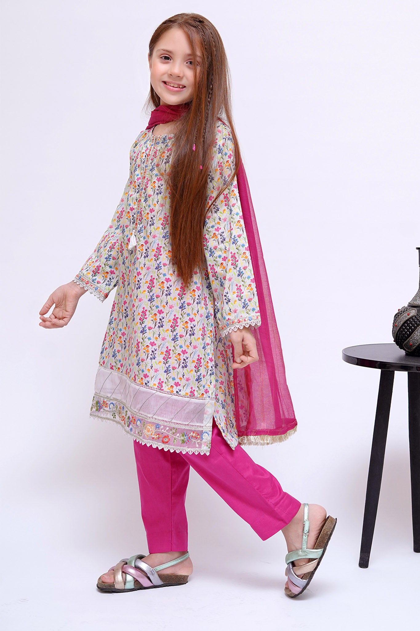 Shanzey Stitched 3 Piece Mid Summer Emb Lawn Collection'2024-SHK-2804