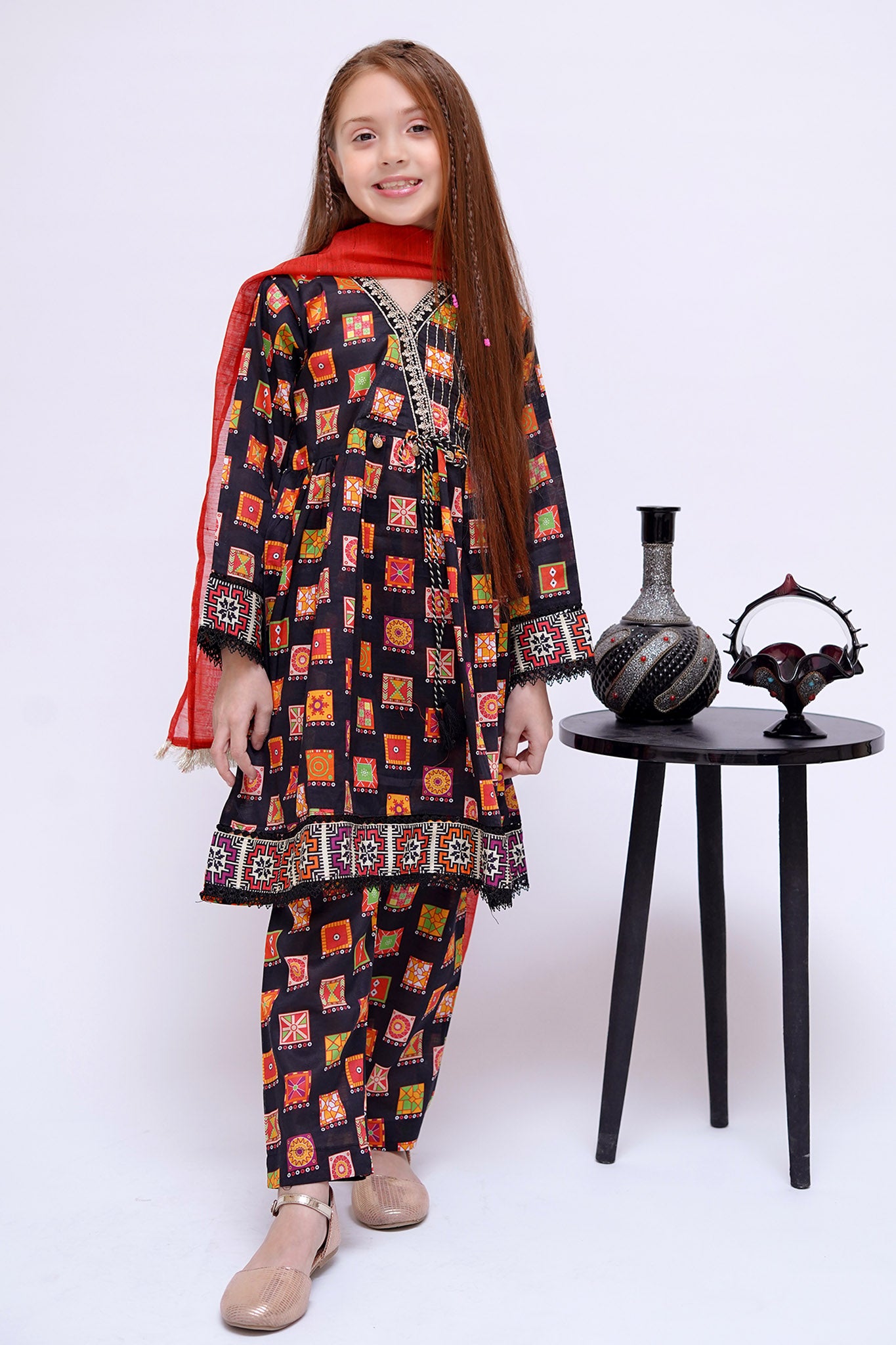 Shanzey Stitched 3 Piece Mid Summer Emb Lawn Collection'2024-SHK-2807