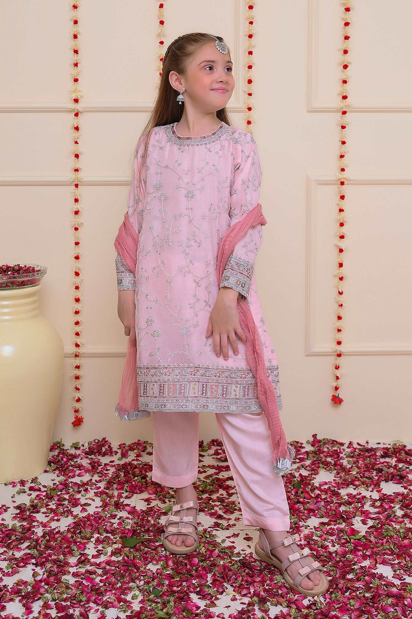 Shehnai by Shanzey Stitched 3 Piece Formals Collection'2024-SHK-3204