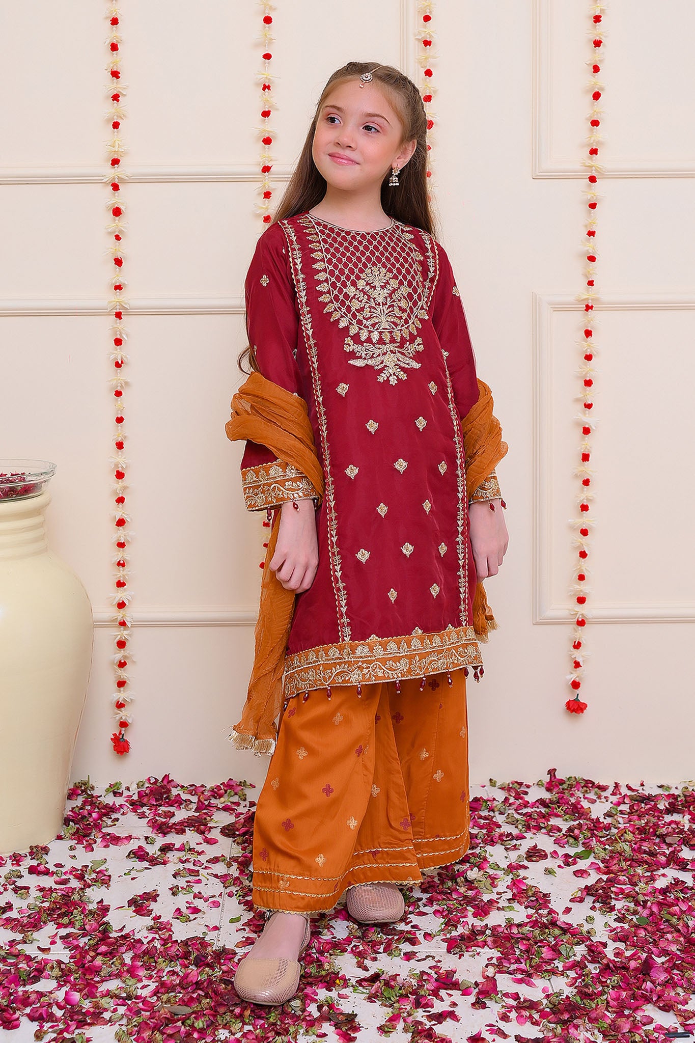 Shehnai by Shanzey Stitched 3 Piece Formals Collection'2024-SHK-3205