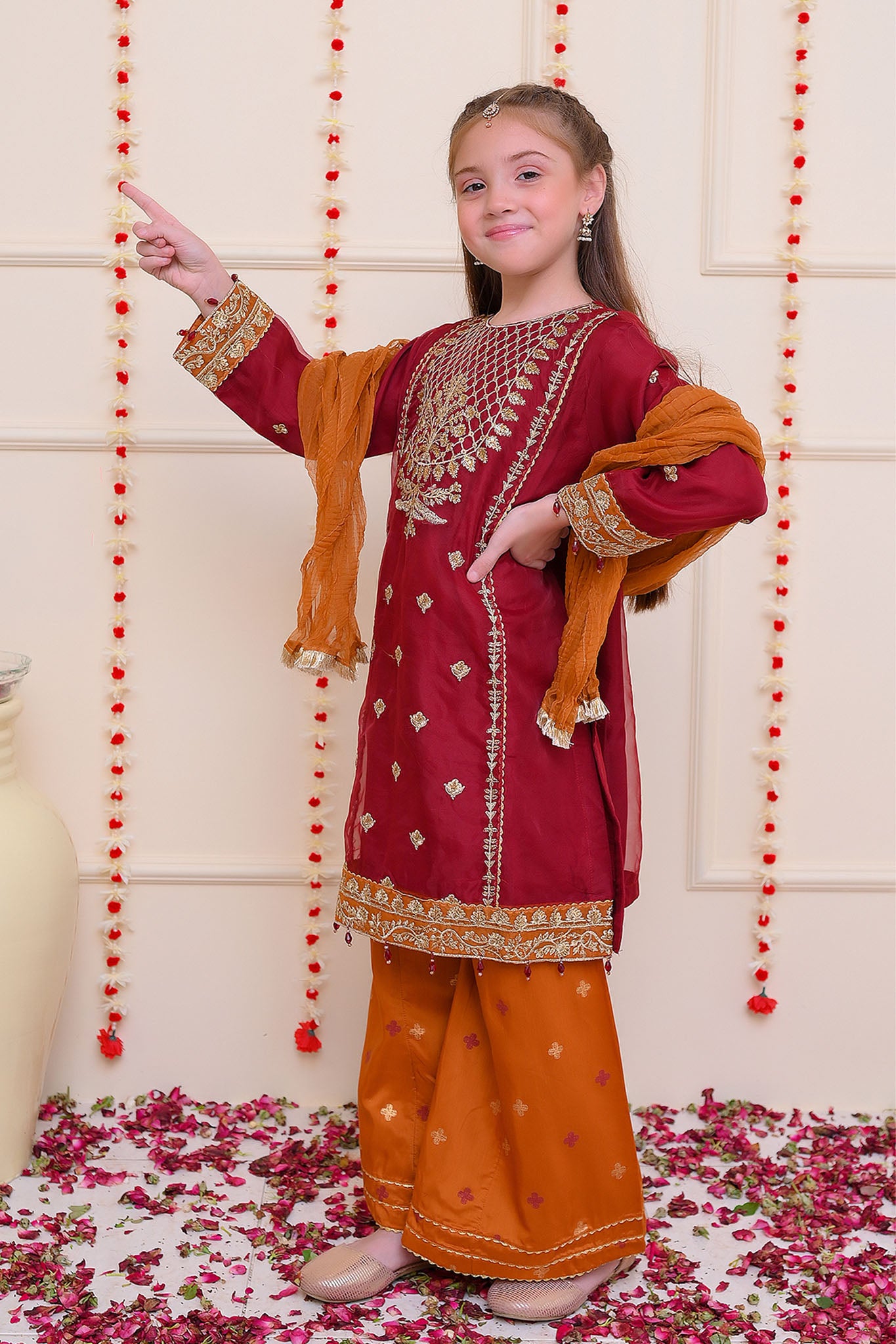 Shehnai by Shanzey Stitched 3 Piece Formals Collection'2024-SHK-3205