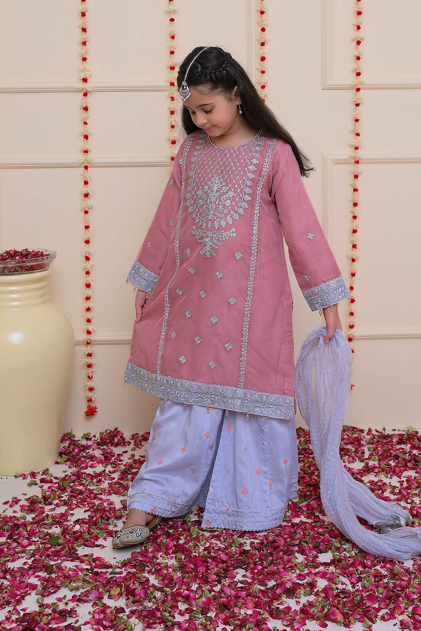 Shehnai by Shanzey Stitched 3 Piece Formals Collection'2024-SHK-3206