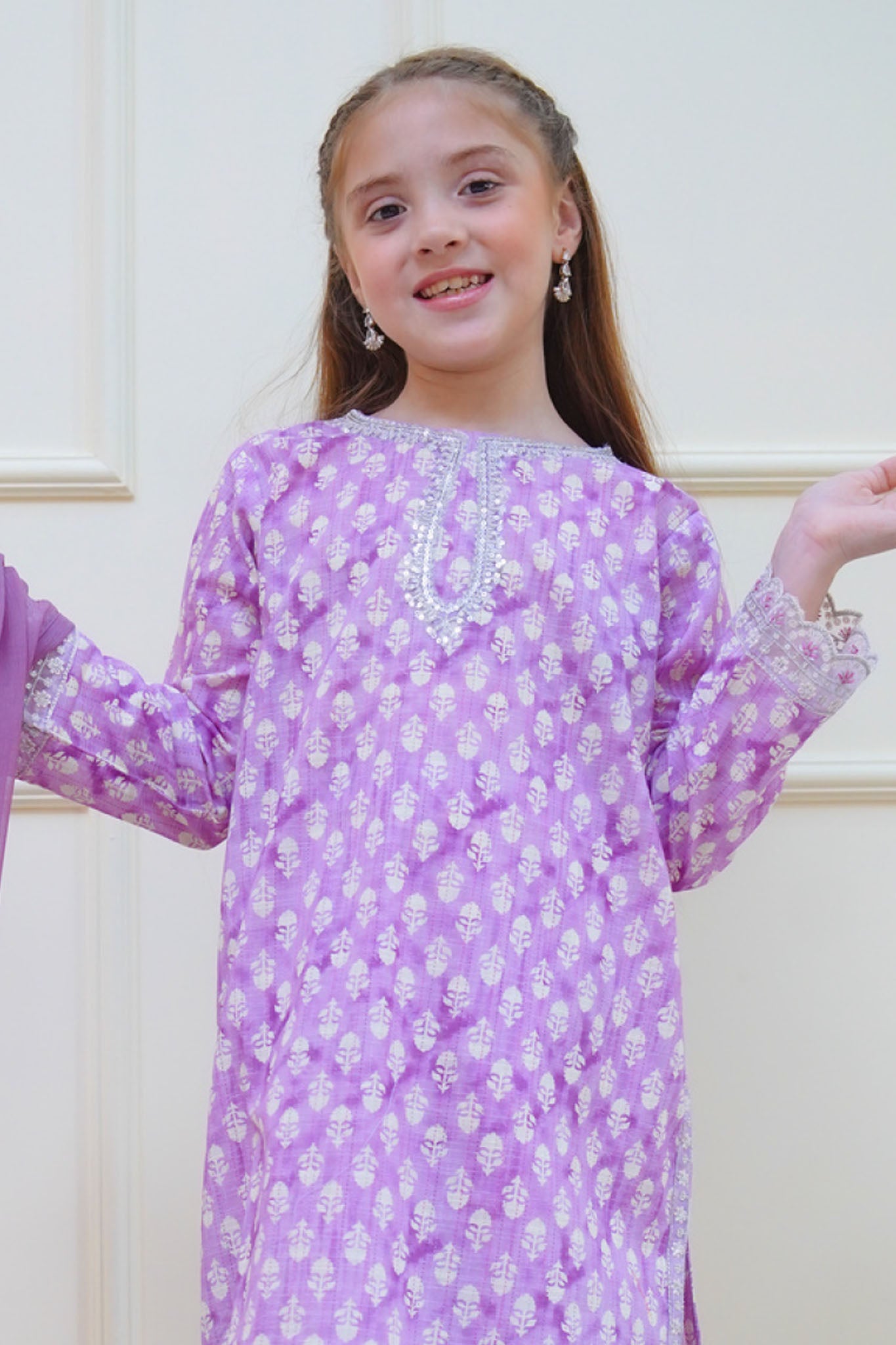 Twinkle Stitches By Shanzey Stitched 3 Piece Emb Lawn Collection'2025-SHK-4416
