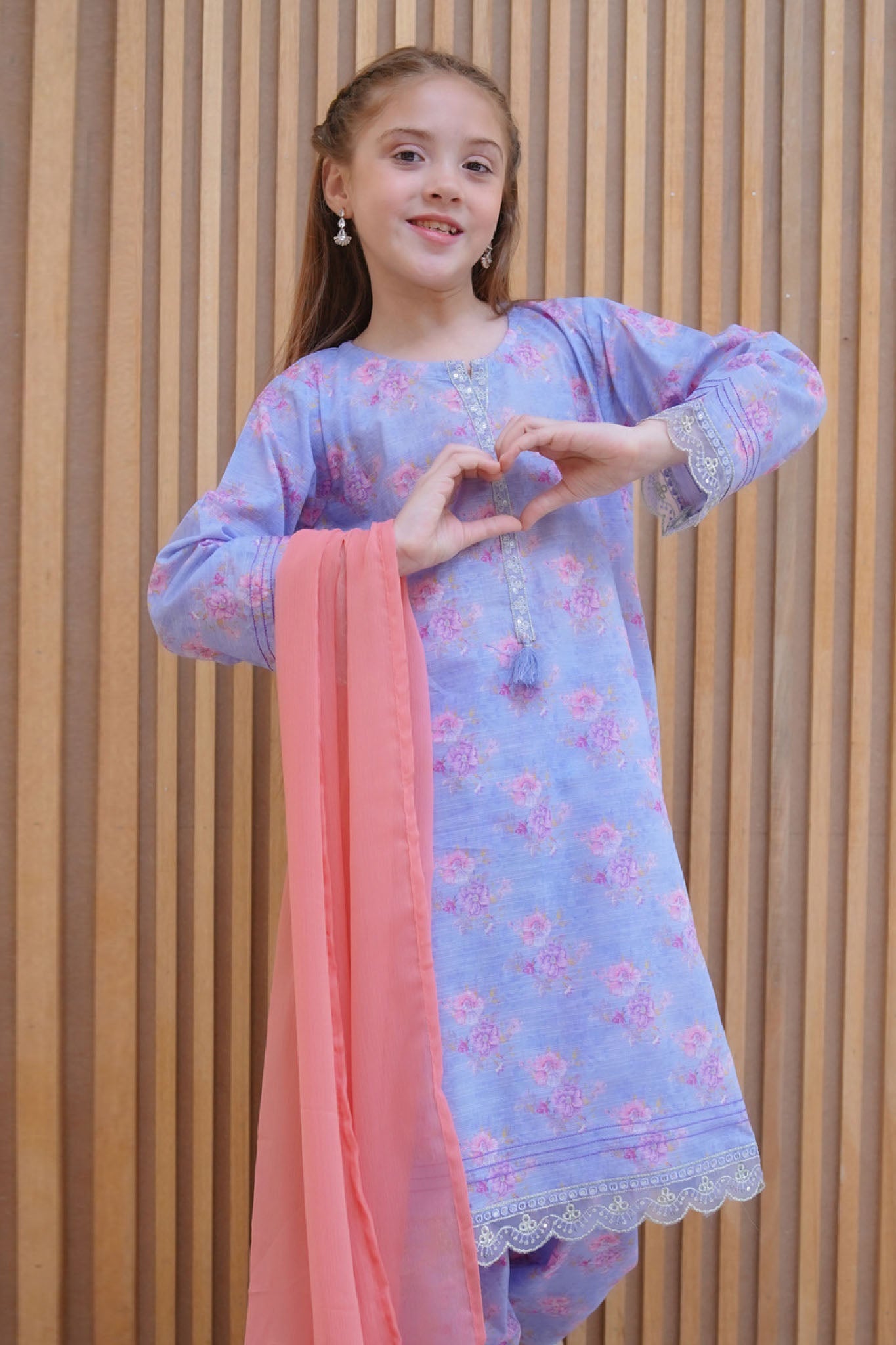 Shanzey Stitched 3 Piece Lawn Farshi Edit Collection'2025-SHK-4424