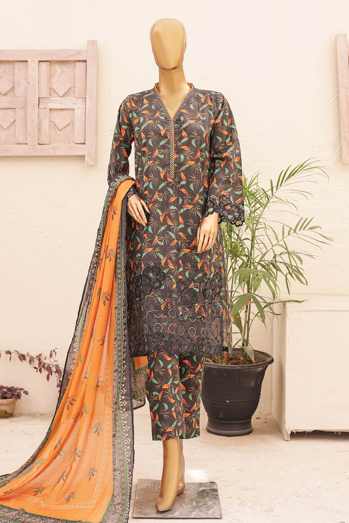 Tara Bagh By Bin Saeed Stitched 3 Piece Eid Lawn Collection'2024-SM-501-Black