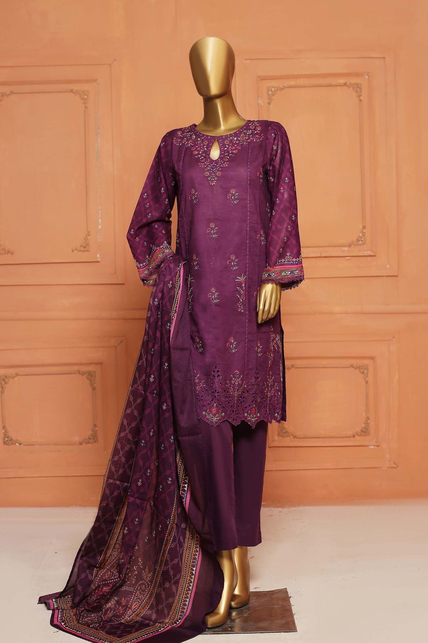 Bin Saeed Stitched 3 Piece Embroidered Lawn Collection'2023-SMLF-141-Purple