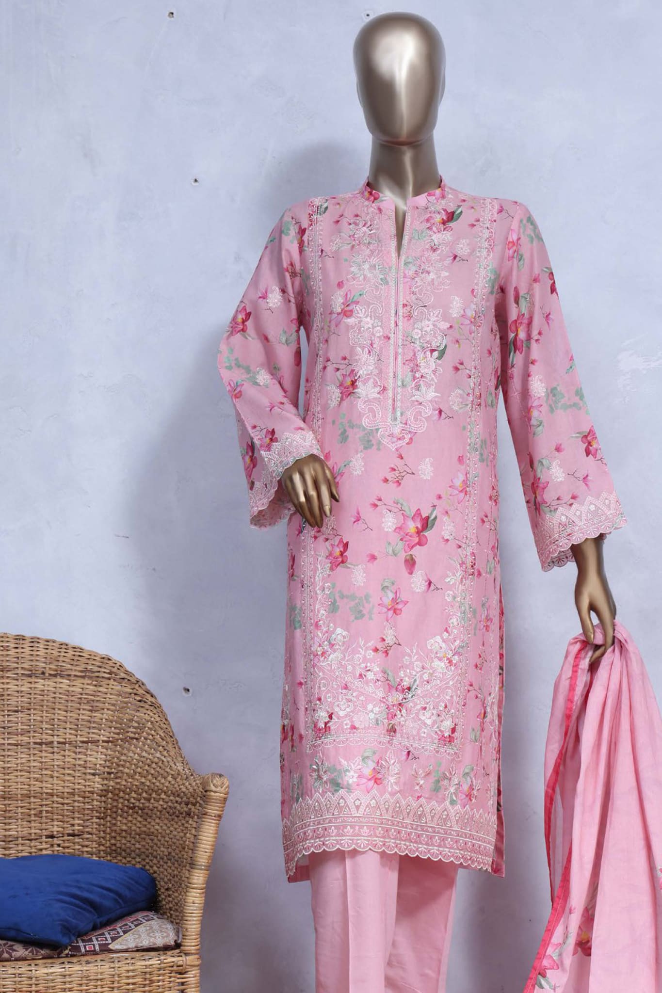 Chand Bagh by Bin Saeed Stitched 3 Piece Emb Lawn Vol-02 Collection'2023-SMLF-0493-Pink