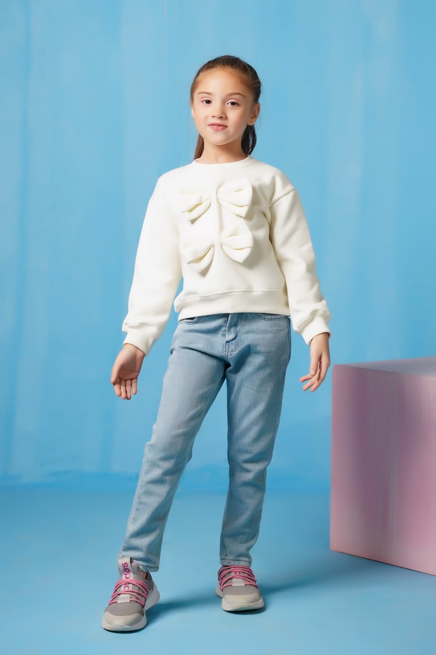 Sprinkles Stitched 1 Piece Winter Shirts Kids Collection'2025-Bow Charm Sweatshirt - Cream White