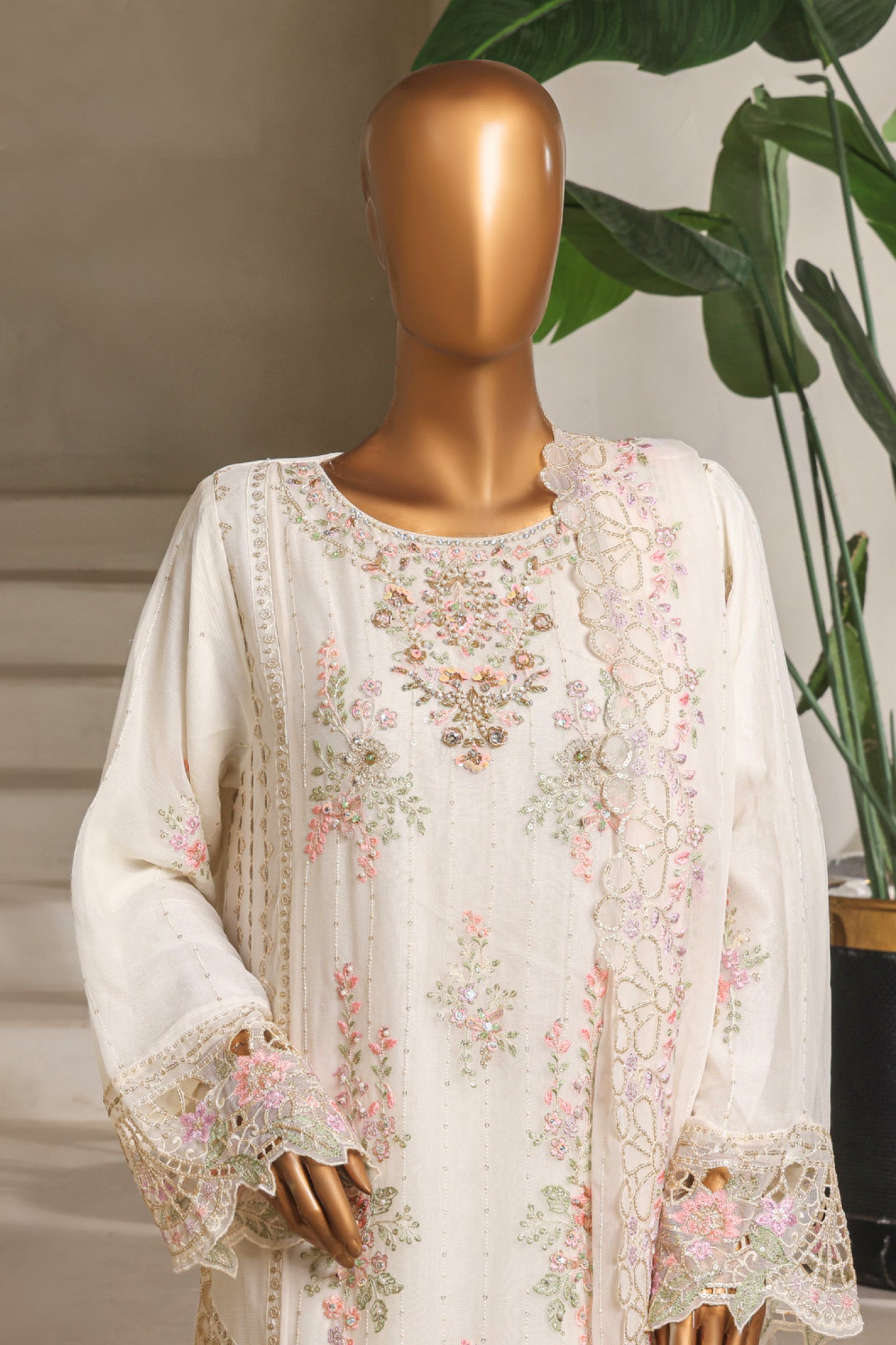 Bin Saeed Stitched 3 Piece Luxury Emb Chiffon & Organza Collection'2025-STSC-2193-Off White