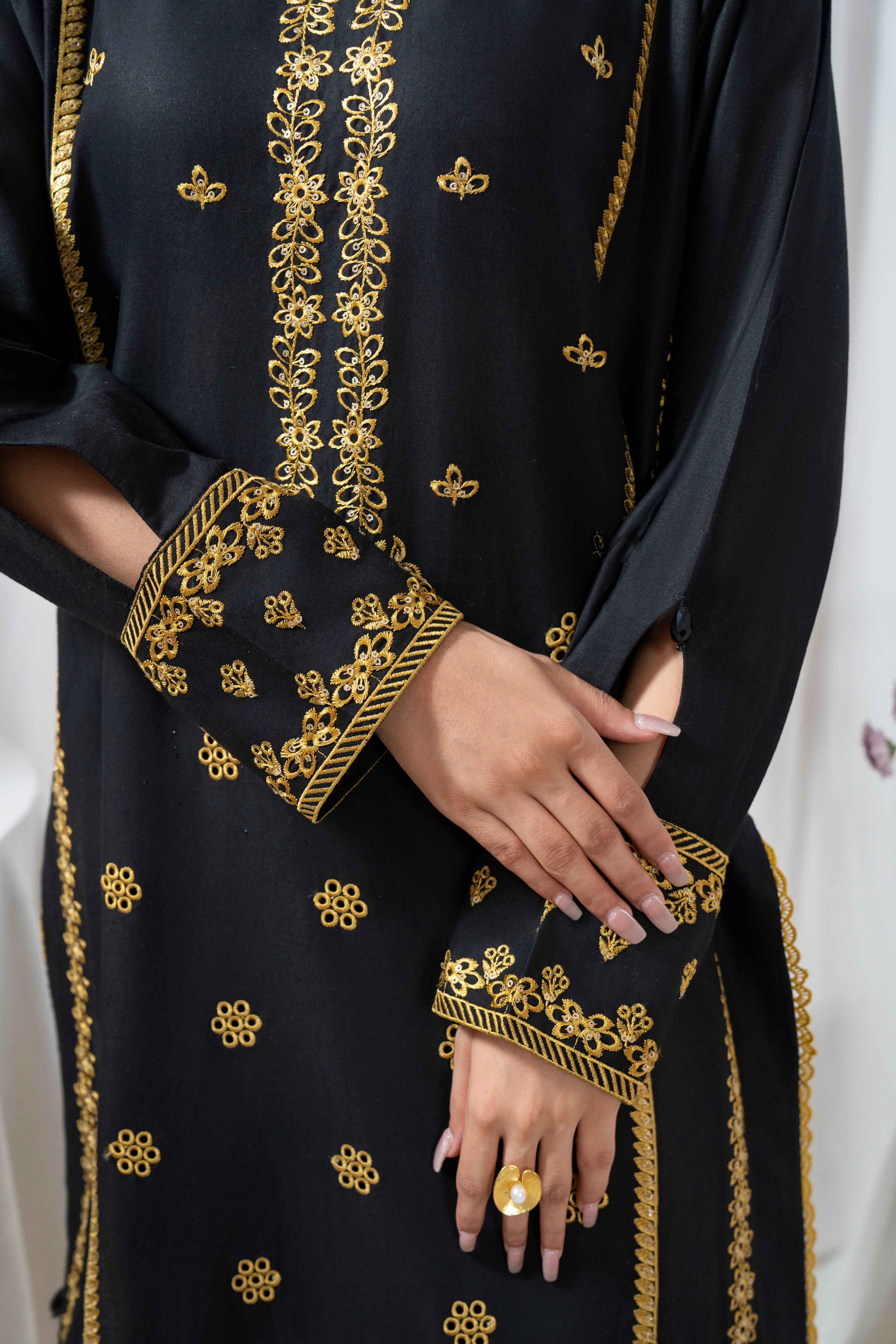 Zoya Zafar Stitched 2 Piece Cotton Collection'2025-Mohagni Pret