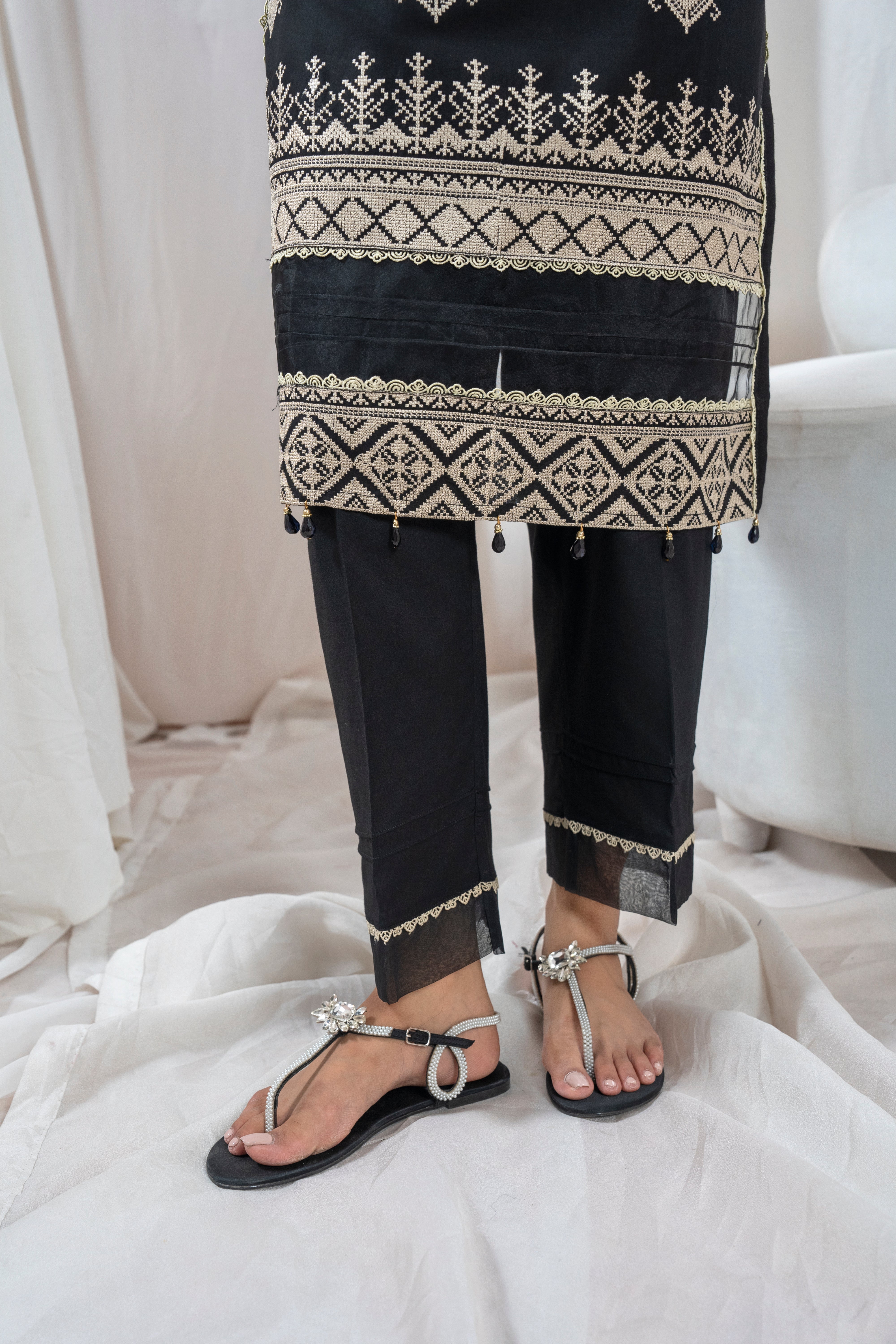 Zoya Zafar Stitched 2 Piece Cotton Collection'2025-Cross stitch Style