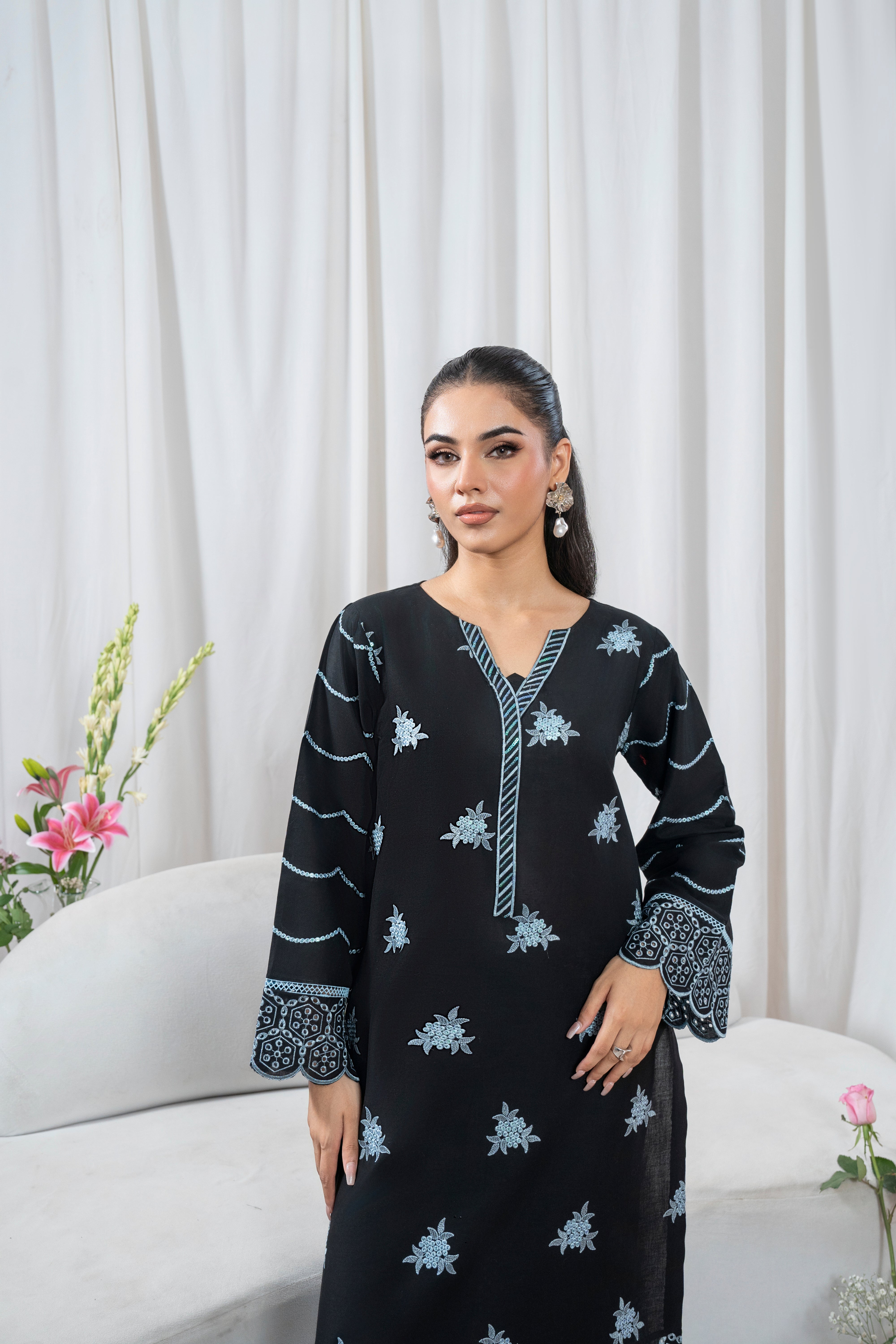 Zoya Zafar Stitched 2 Piece Cotton Collection'2025-Cross Stitch Pattern