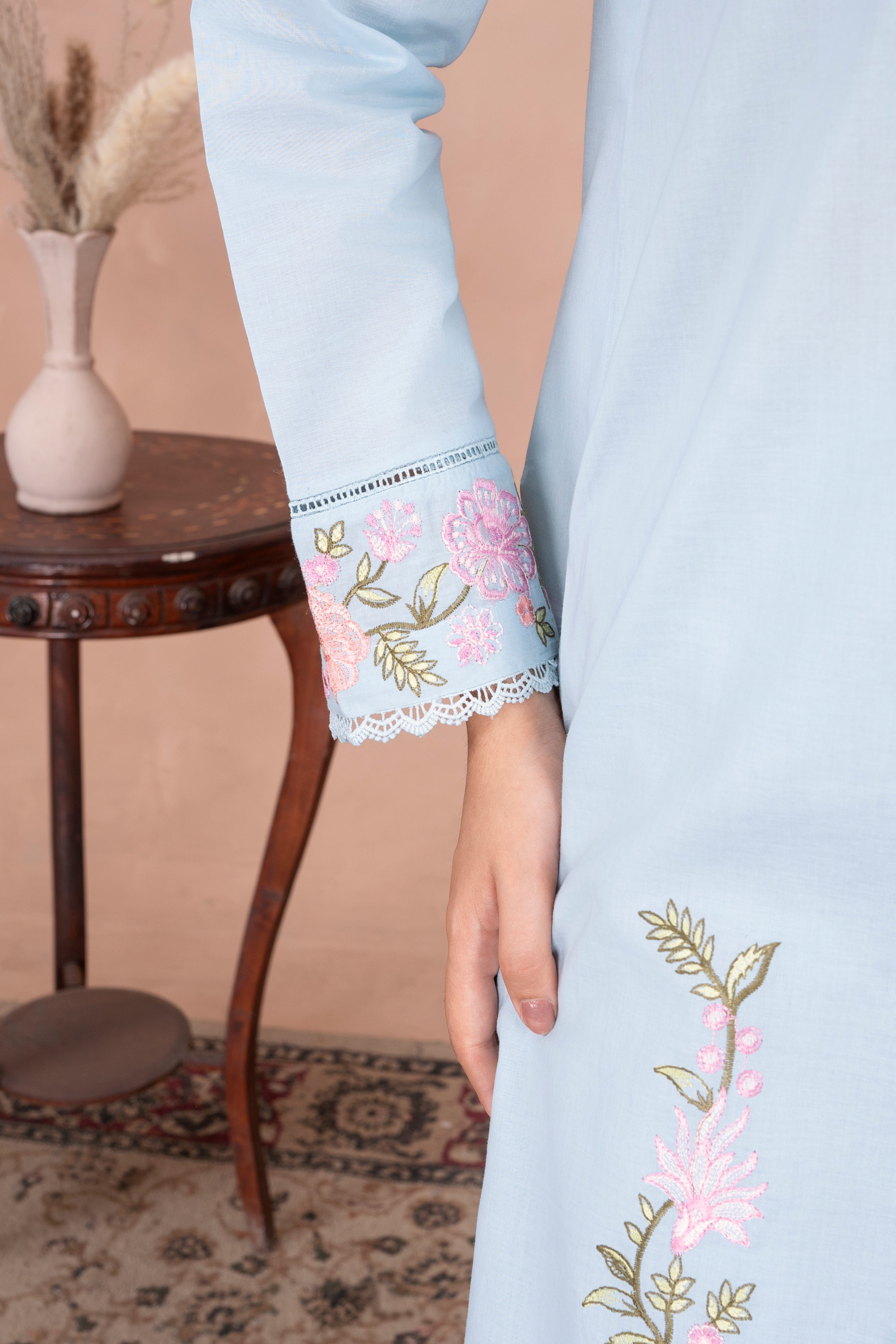 La Rosaa Stitched 3 Piece Mid Summer Collection-Skyla- 3Pc