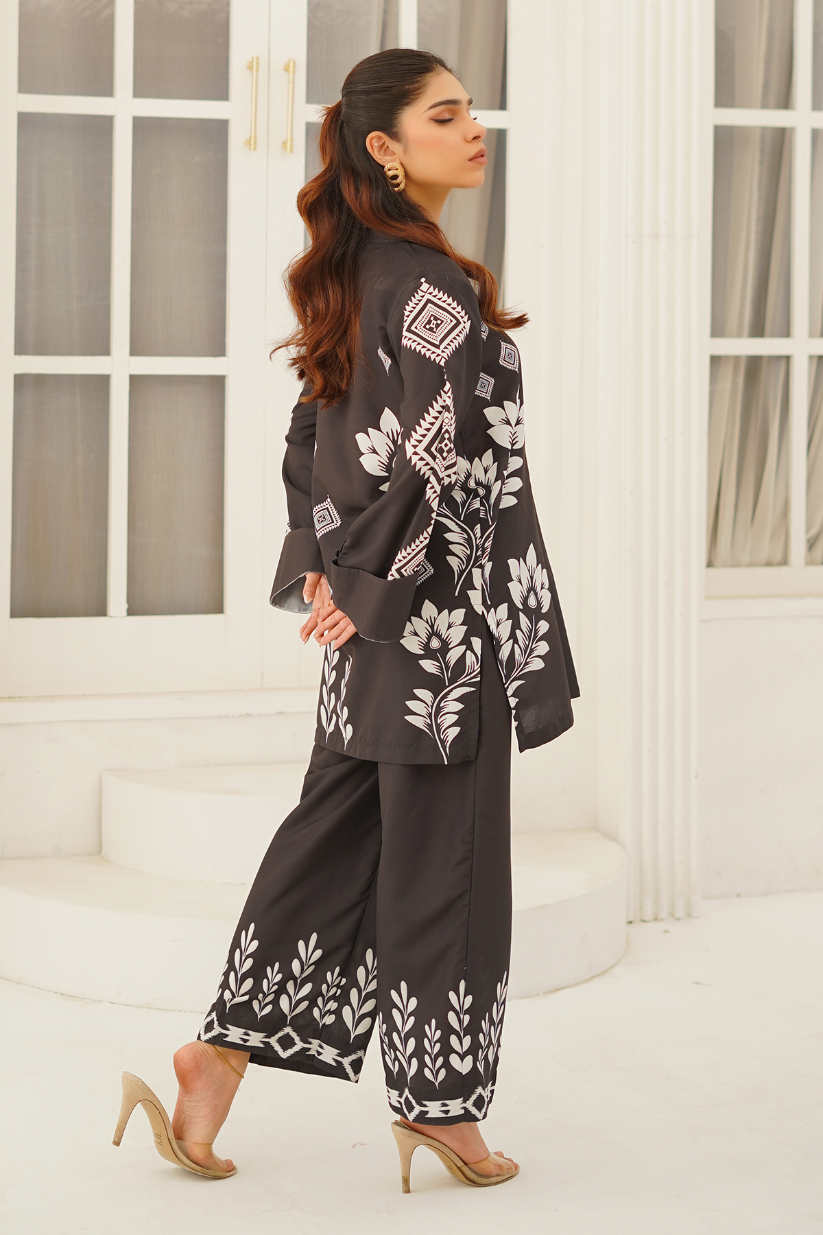 Shomi nairah