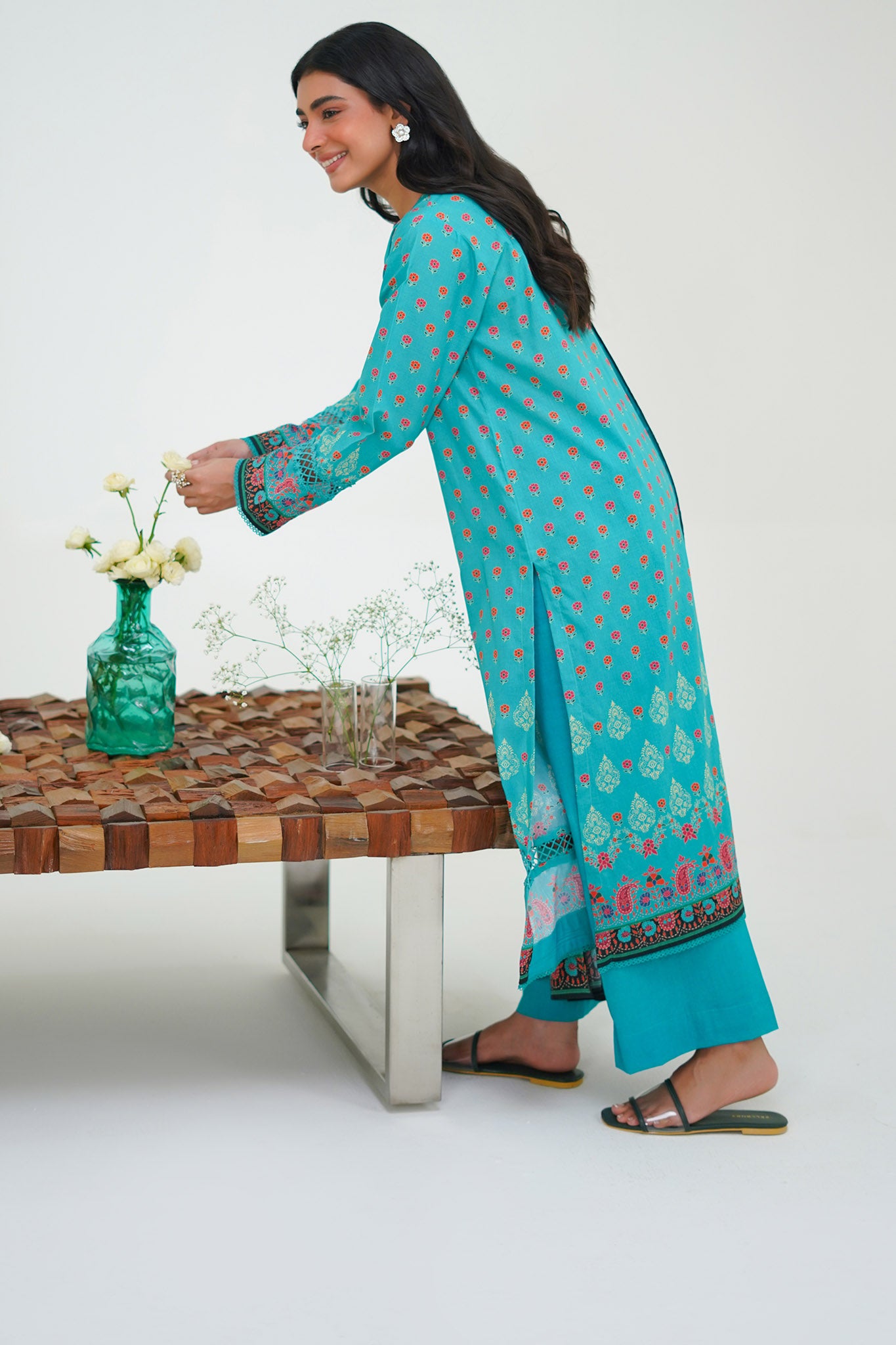 Zellbury Unstitched 3 Piece Lawn Drop-01 Vol-04 Collection'2024-WU-227