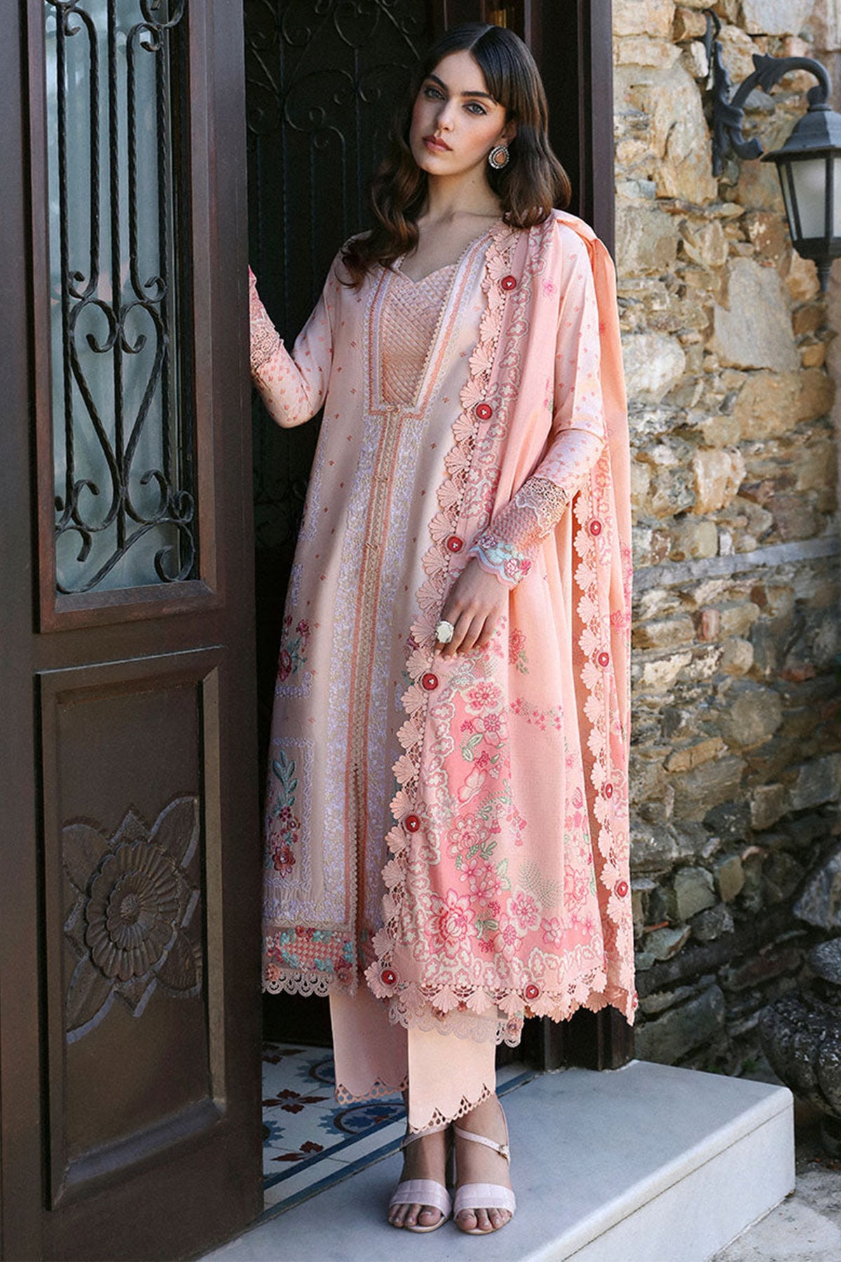 Aylin By Republic Unstitched 3 Piece Emb Lawn Summer Collection'2024-D-06-A-Cemile