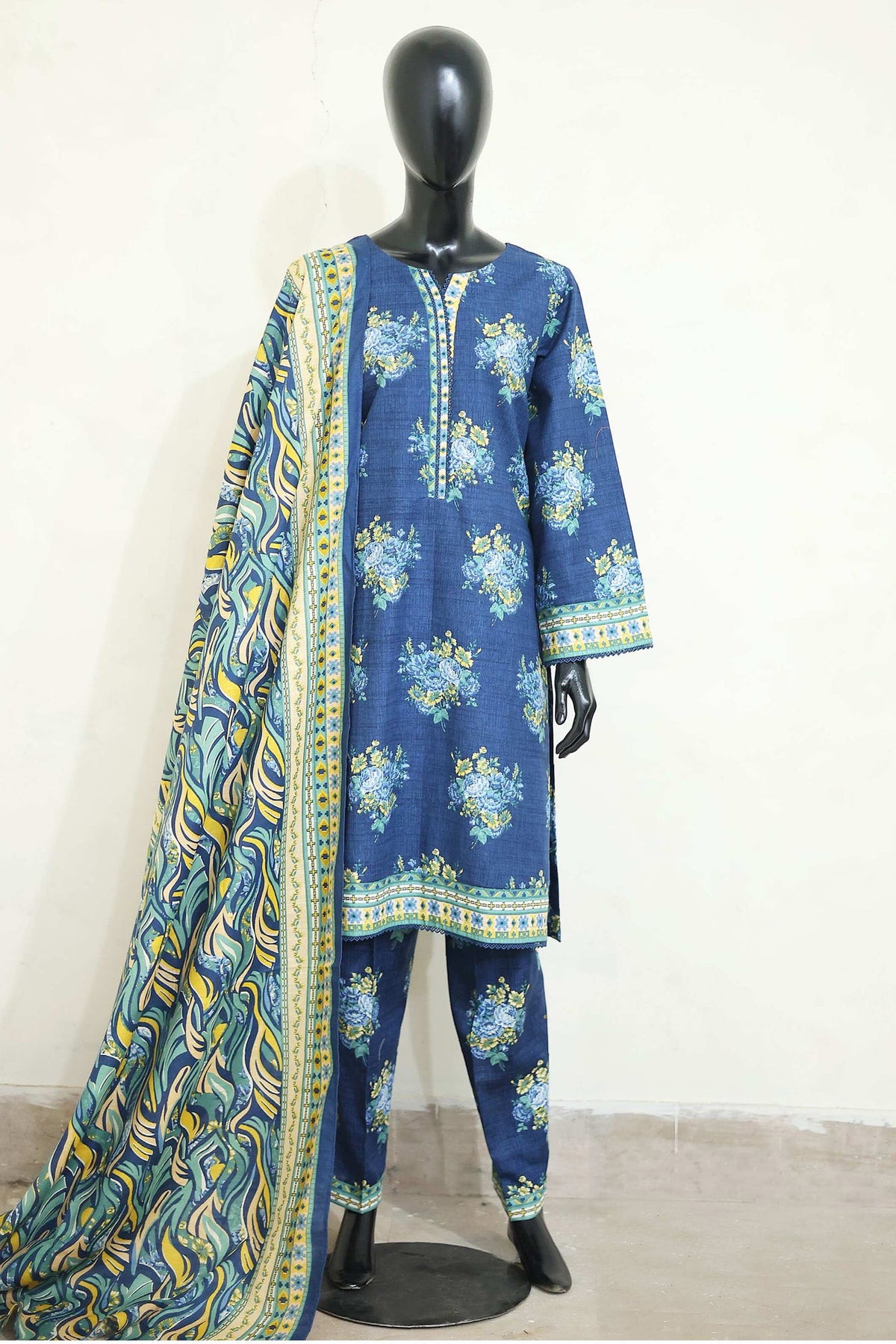 Bin Saeed Stitched 3 Piece Printed Khaddar Winters Collection'2024-WK-1004-Blue