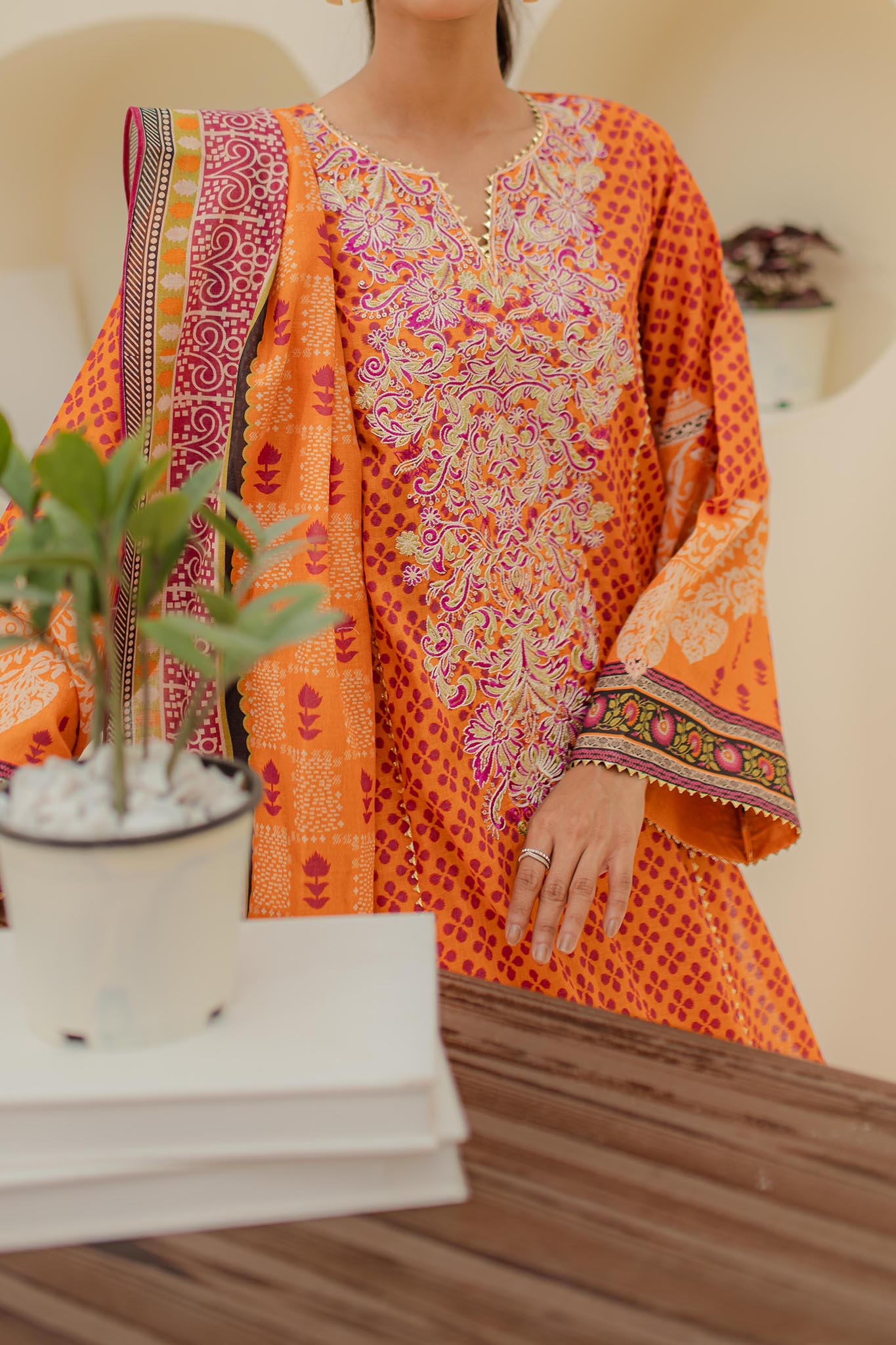 Zellbury Unstitched 3 Piece Digital Printed Lawn Collection'2024-WU-245