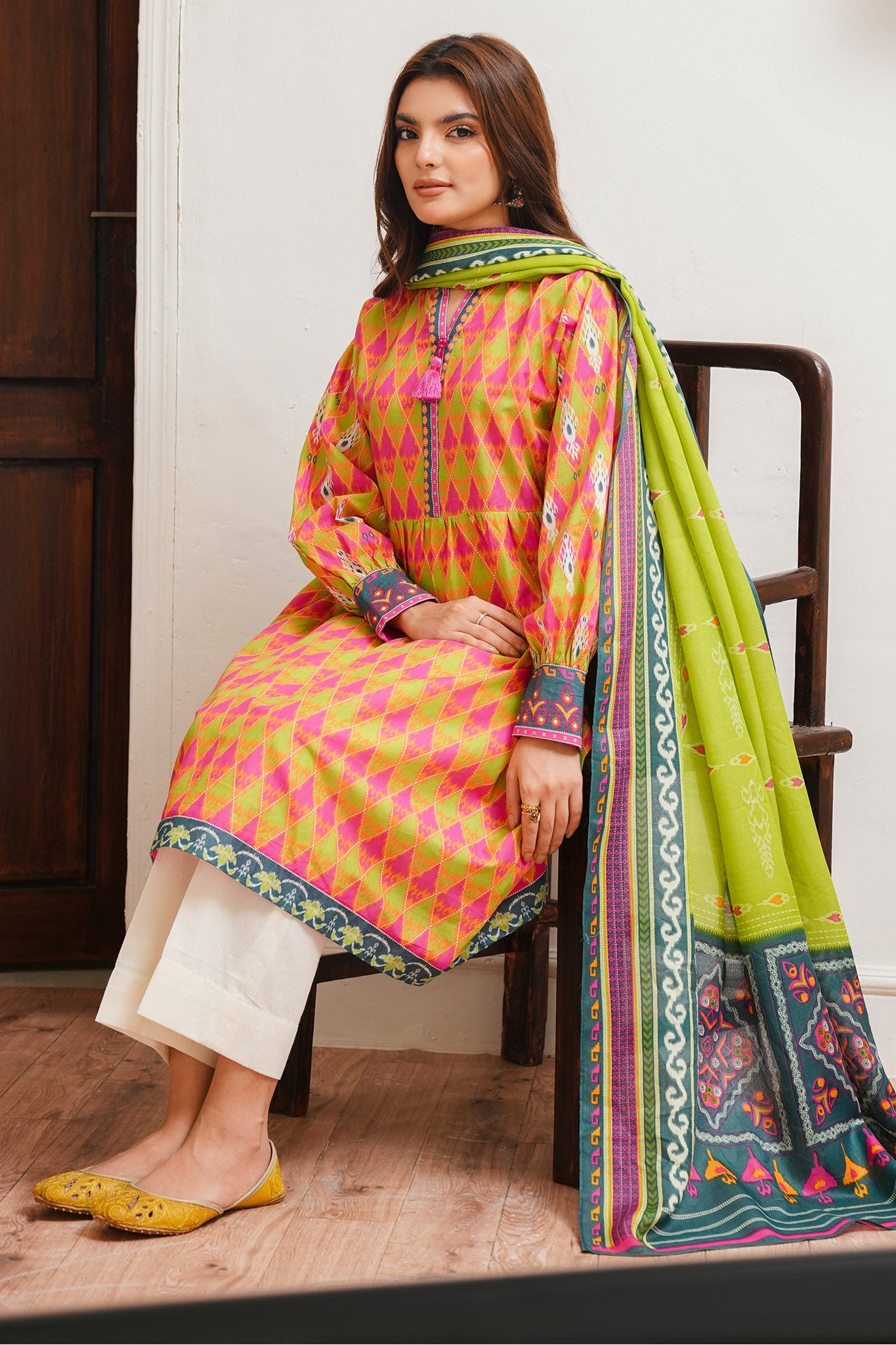 Zellbury Unstitched 2 Piece Digital Printed & Embroidered Cambric Collection'2024-WU-090