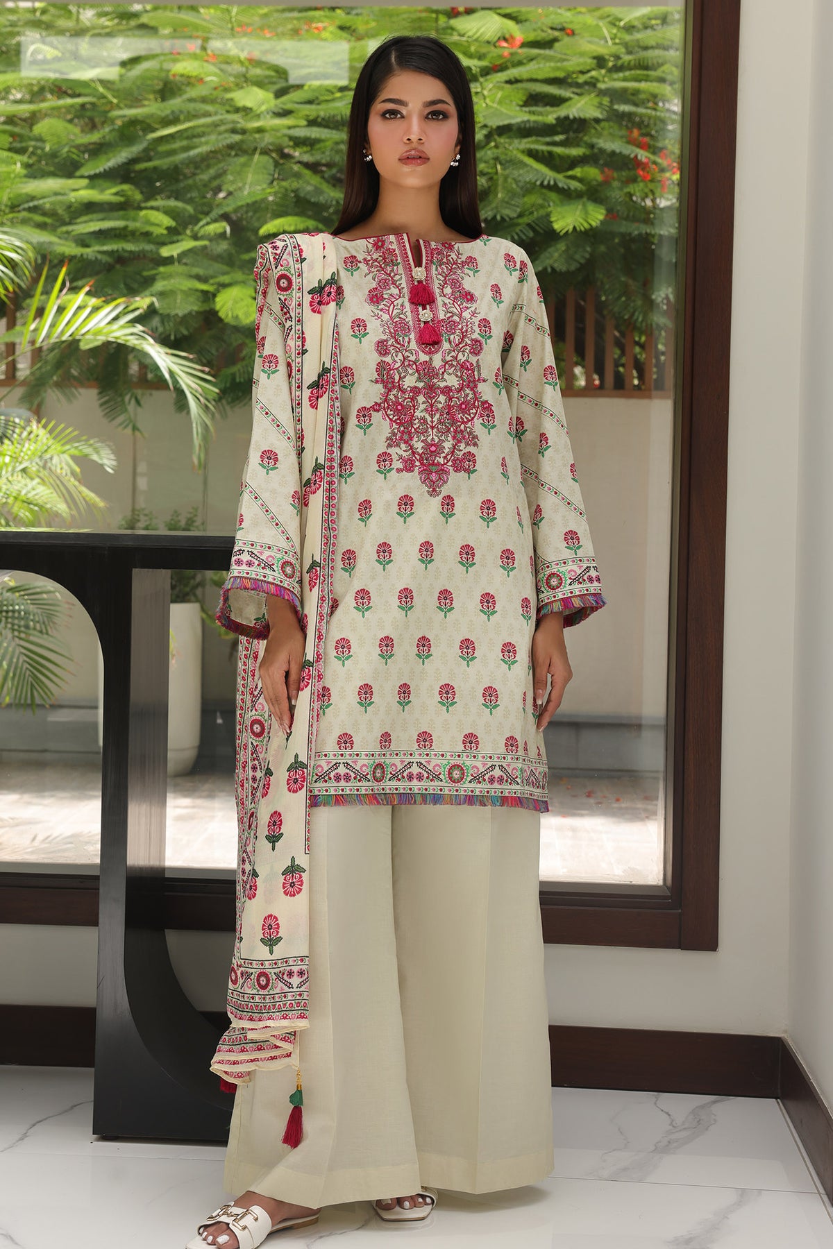 Zellbury Unstitched 2 Piece Digital Printed & Embroidered Cambric Collection'2024-WU-105