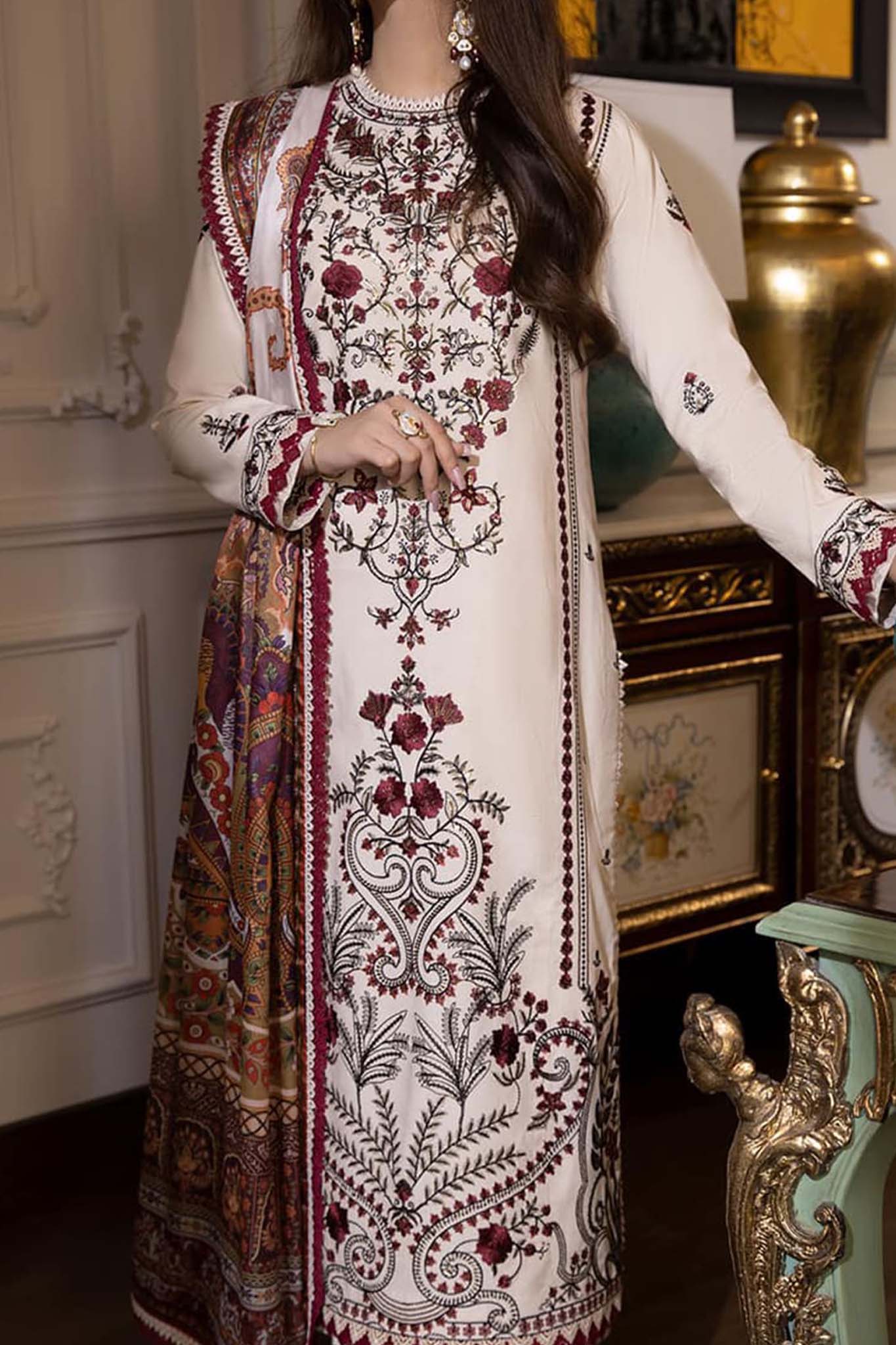 Aira by Asim Jofa Unstitched 3 Piece Eid Collection'2023-AJAI-25