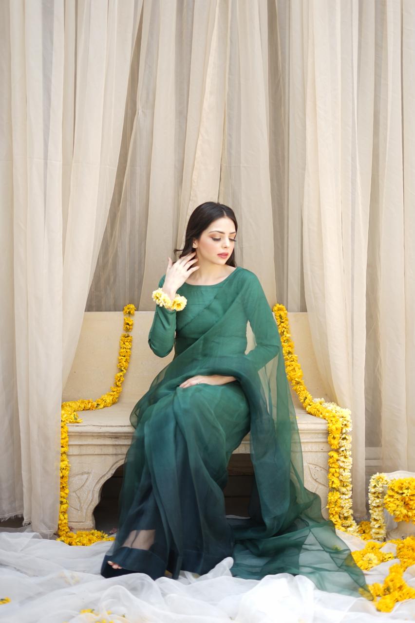 Pashma Khan Stitched Luxury Saree Collection'2025-Zárgul
