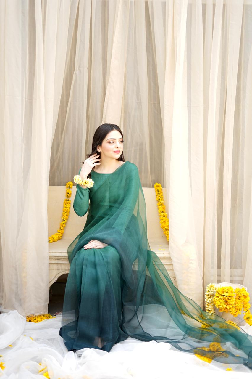 Pashma Khan Stitched Luxury Saree Collection'2025-Zárgul