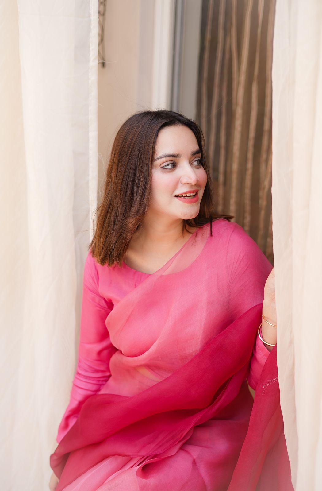 Pashma Khan Stitched Luxury Saree Collection'2025-Guláb
