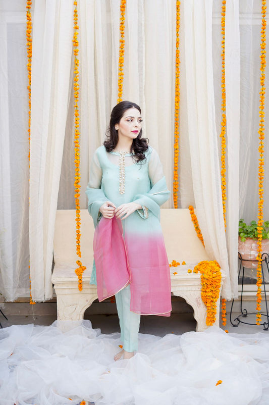 Pashma Khan Semi Formals Collection'2025-Ambar