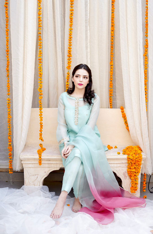 Pashma Khan Semi Formals Collection'2025-Ambar