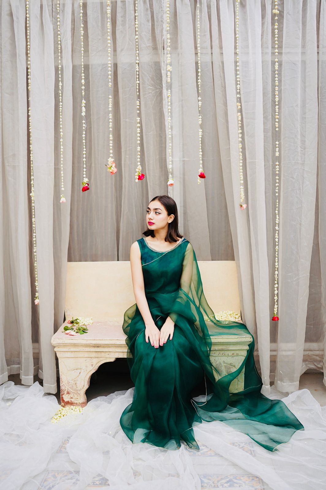 Pashma Khan Stitched Luxury Saree Collection'2025-Dilrubá