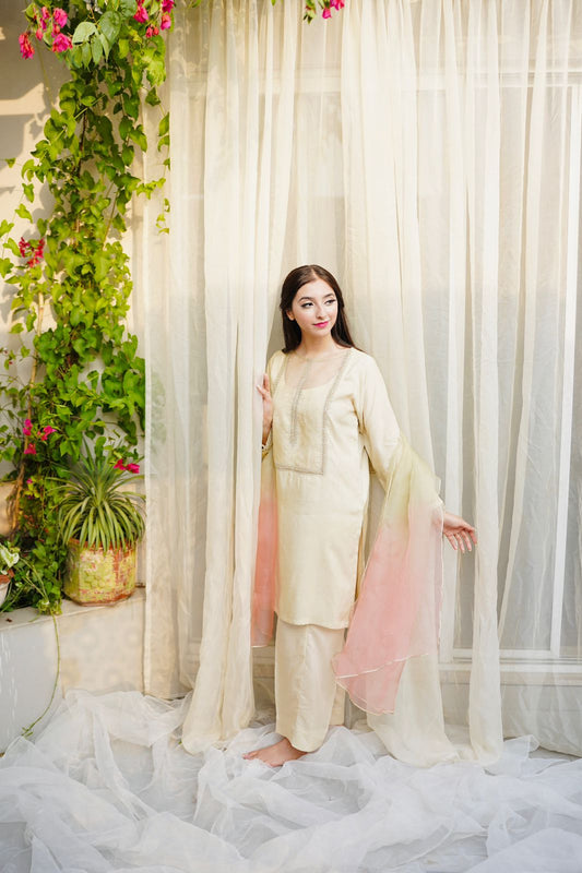 Pashma Khan Semi Formals Collection'2025-Ivóry