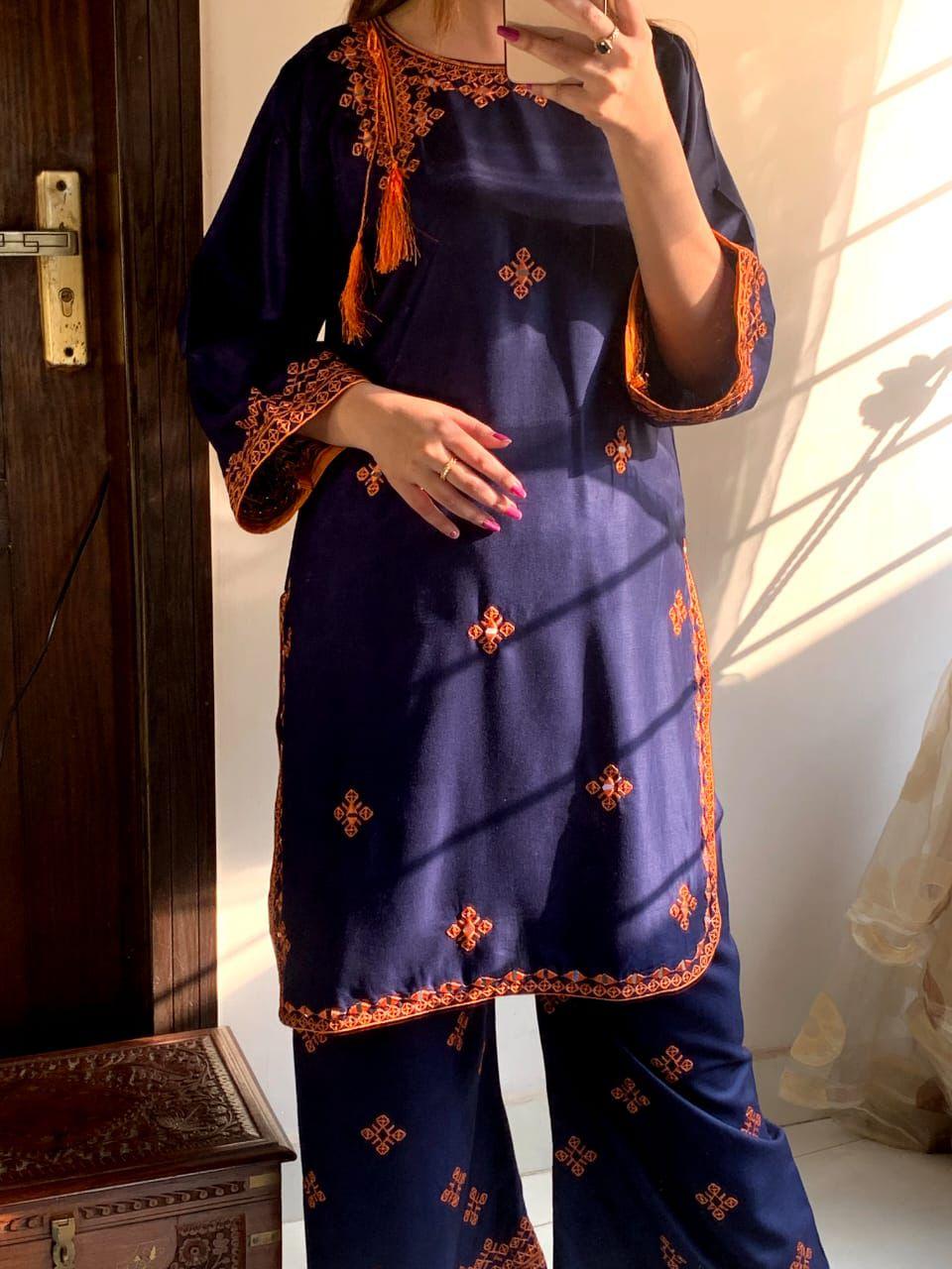 Desi Core Embroidery 2Pcs Stitched - zaibehoor