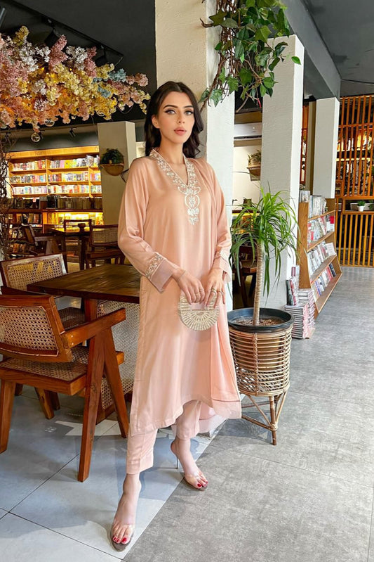 Zaman By MNM Stitched 3 Piece Winter Collection'2024-Rose